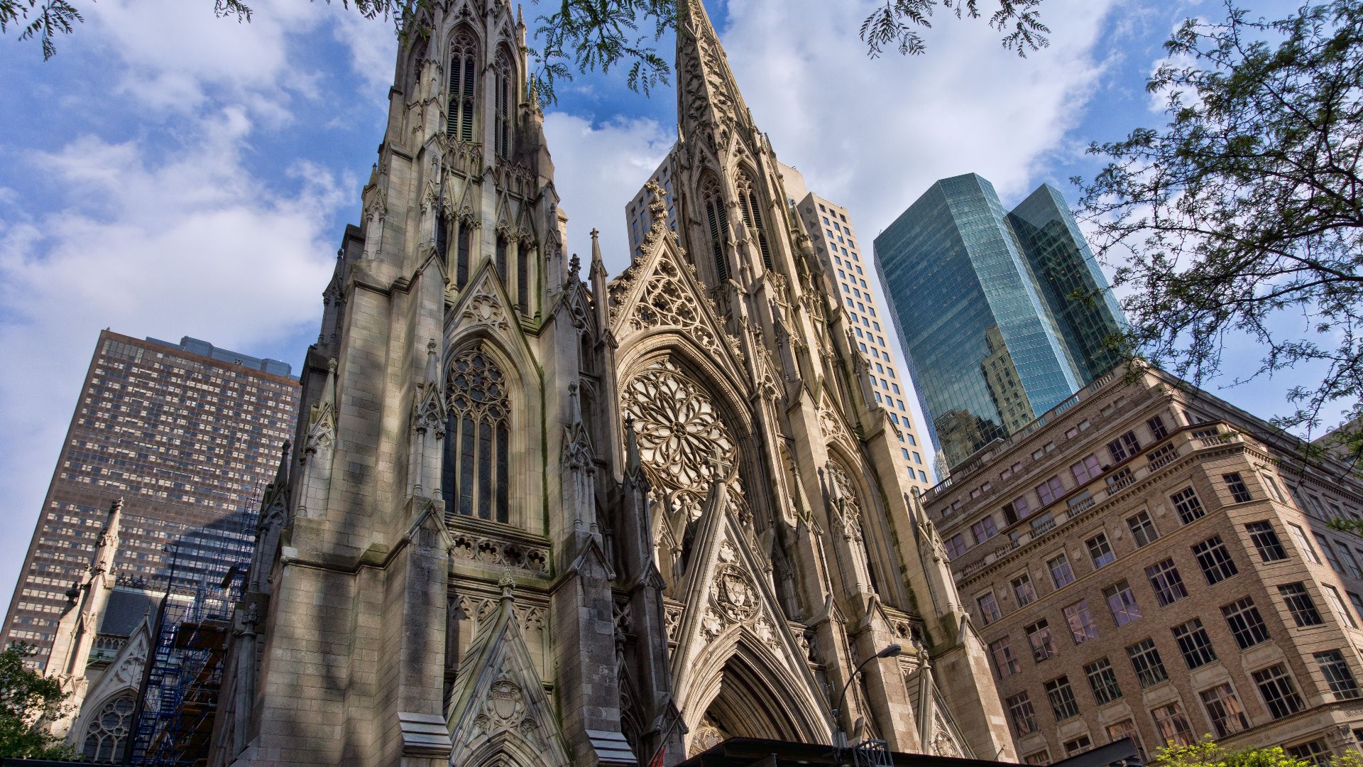 File:NYC - St. Patrick's Cathedral - Facade.jpg