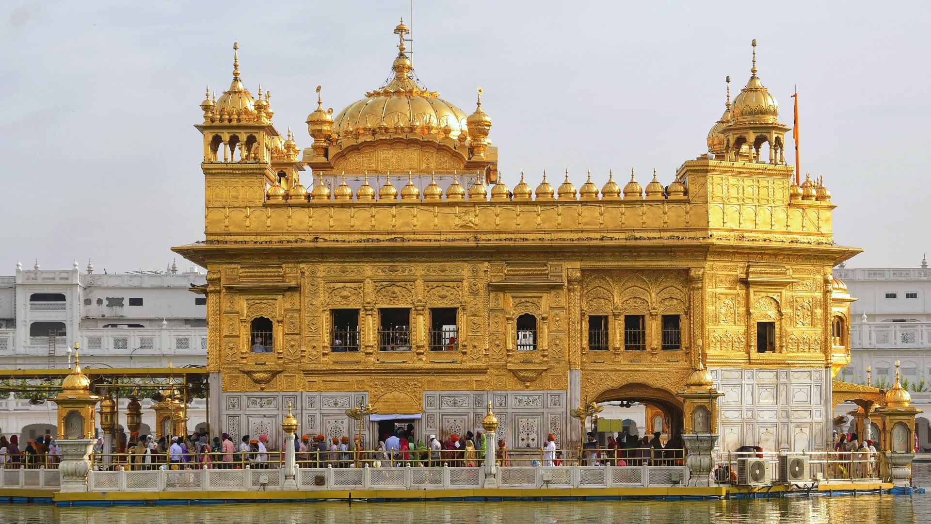 File:The Golden Temple of Amrithsar 7.jpg