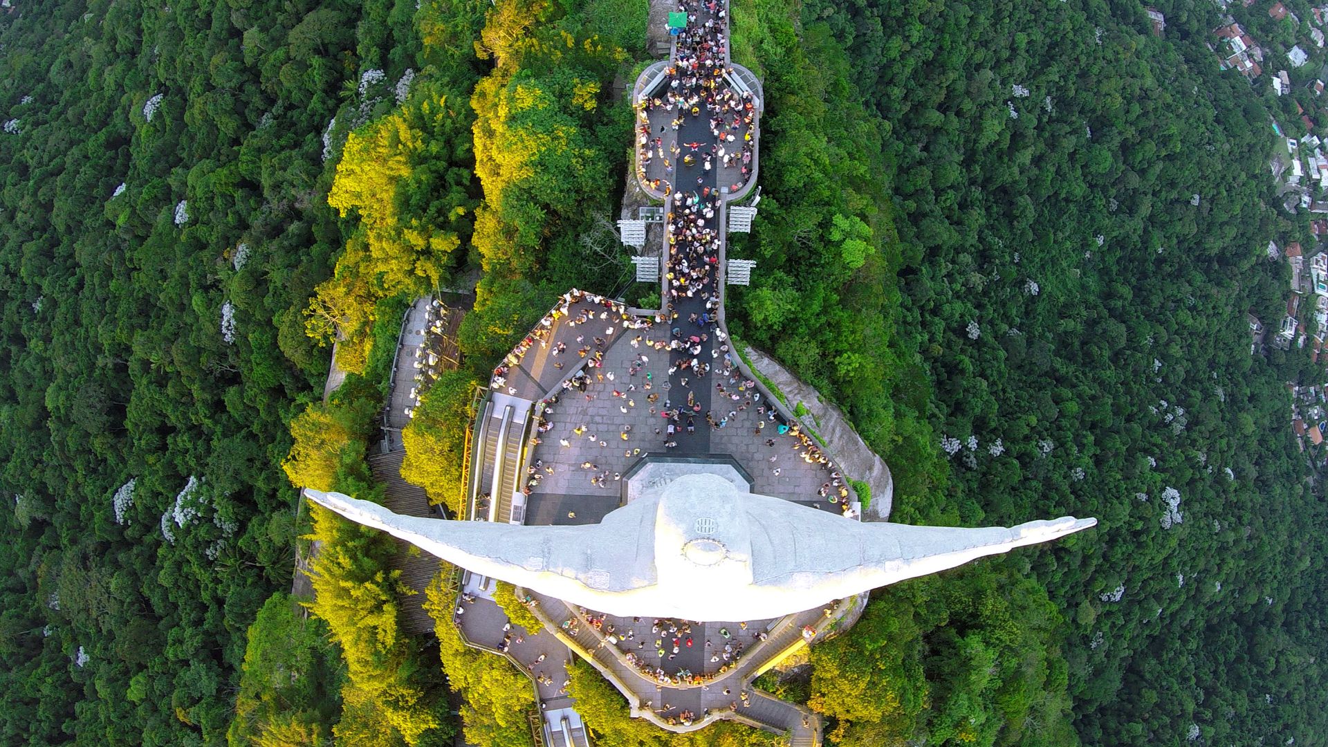 File:Christ the Redeemer - From Above.jpg