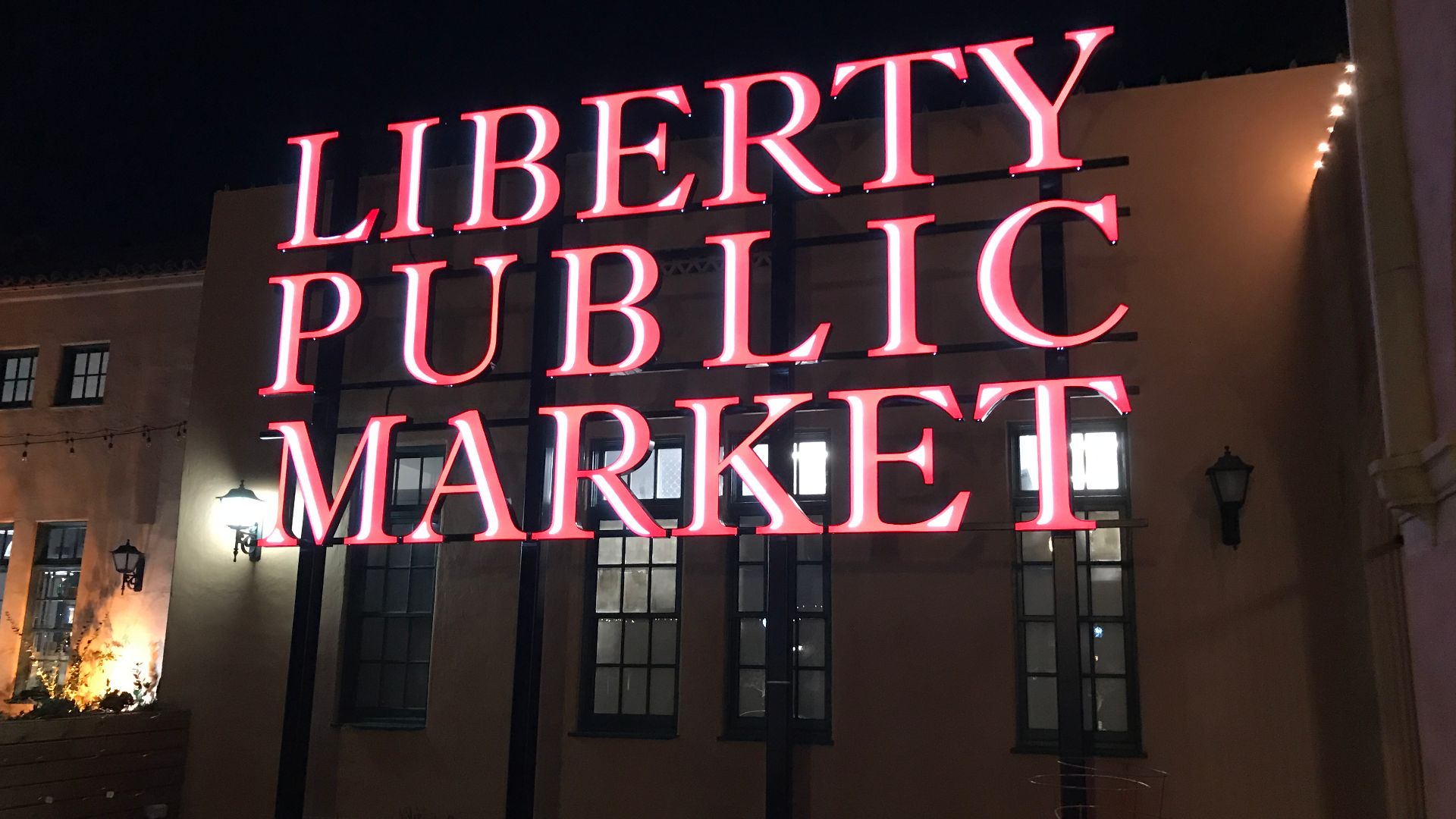 File:LPMSignJan2017.JPG