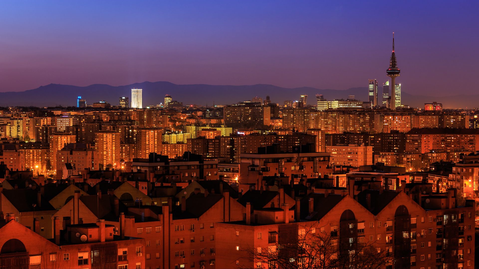 File:Madrid - Madrid skyline - 140314 195825.jpg