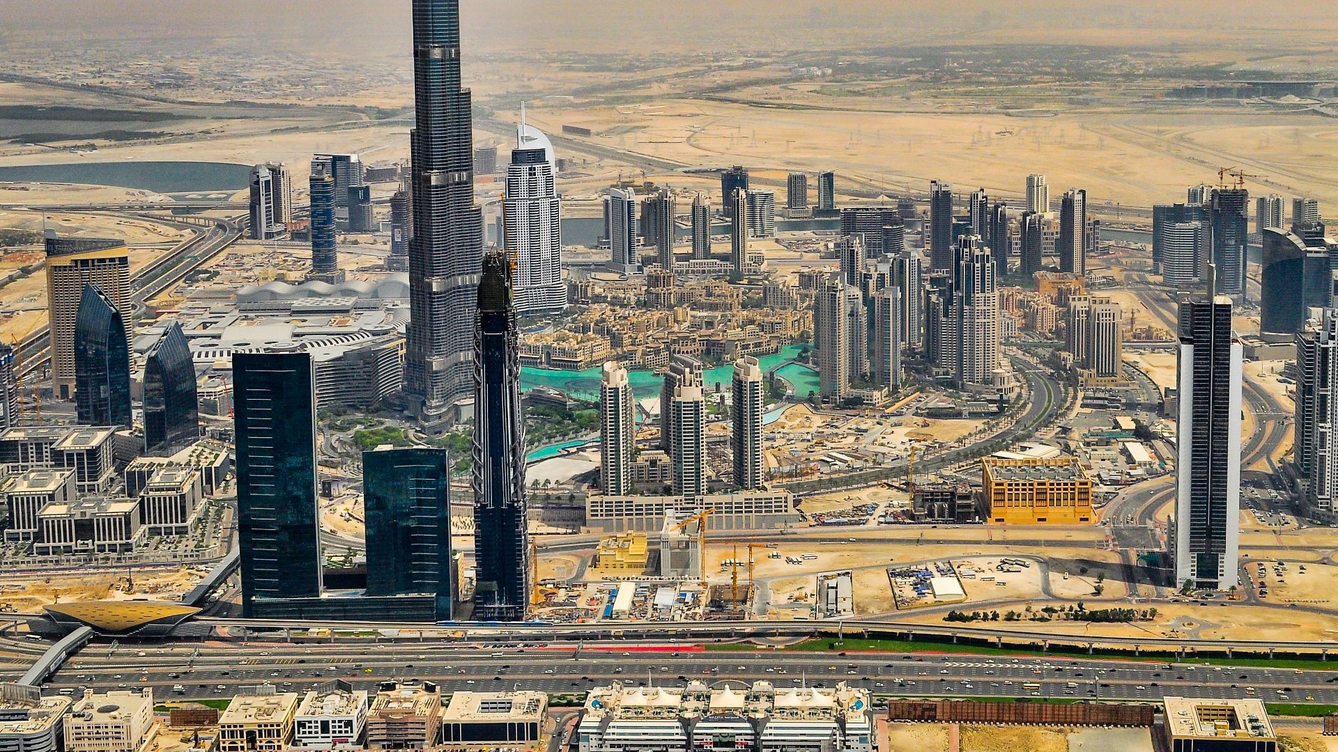 File:Dubai, United Arab Emirates (Unsplash suv4vuJsH6g).jpg