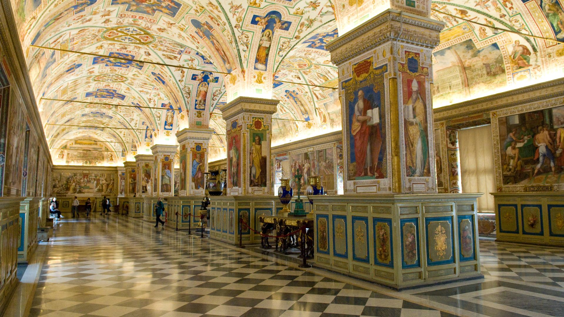 File:The Sistine Hall of the Vatican Library (2994335291).jpg