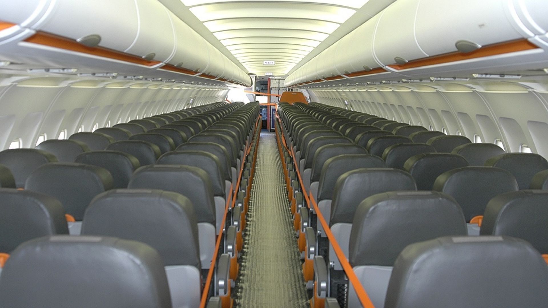 File:Airbus A320-232, Jetstar Airways AN0808339.jpg