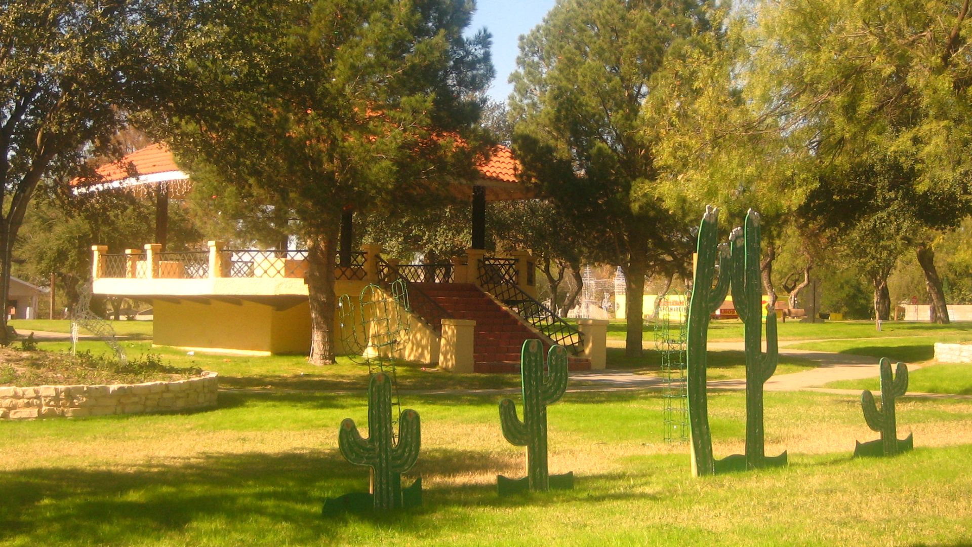 File:City Park in Eagle Pass, TX IMG 1986.JPG