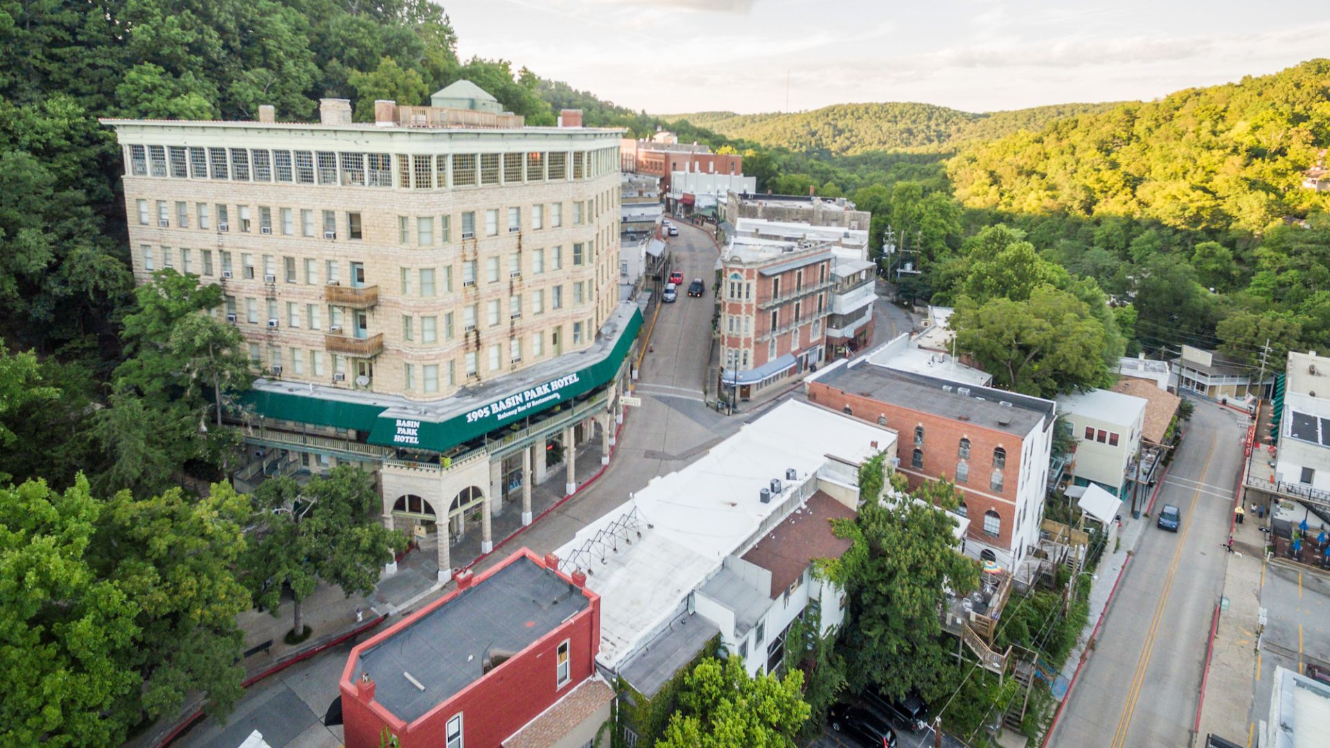 File:Aerial shot of downtown Eureka Springs, Arkansas.jpg