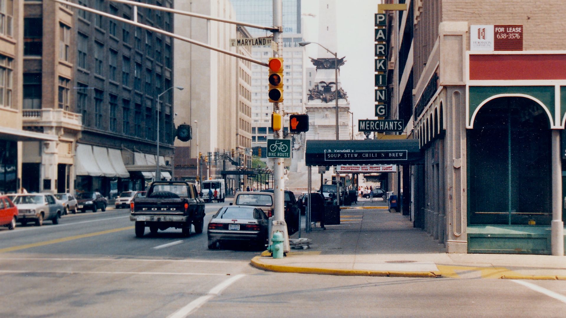 File:Indianapolis 1988 - 6000658570.jpg