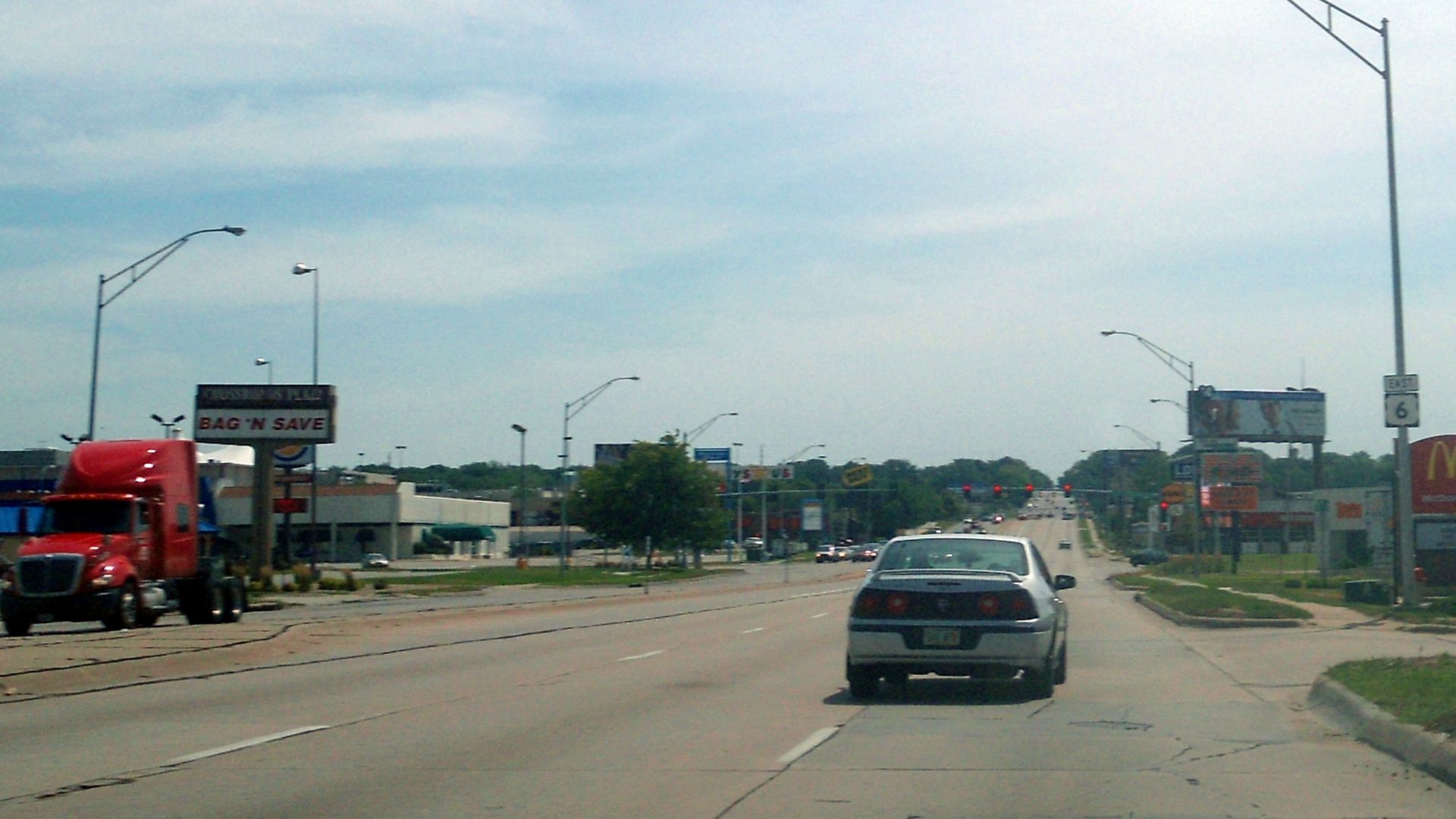 File:US 6 in Omaha, NE.jpg