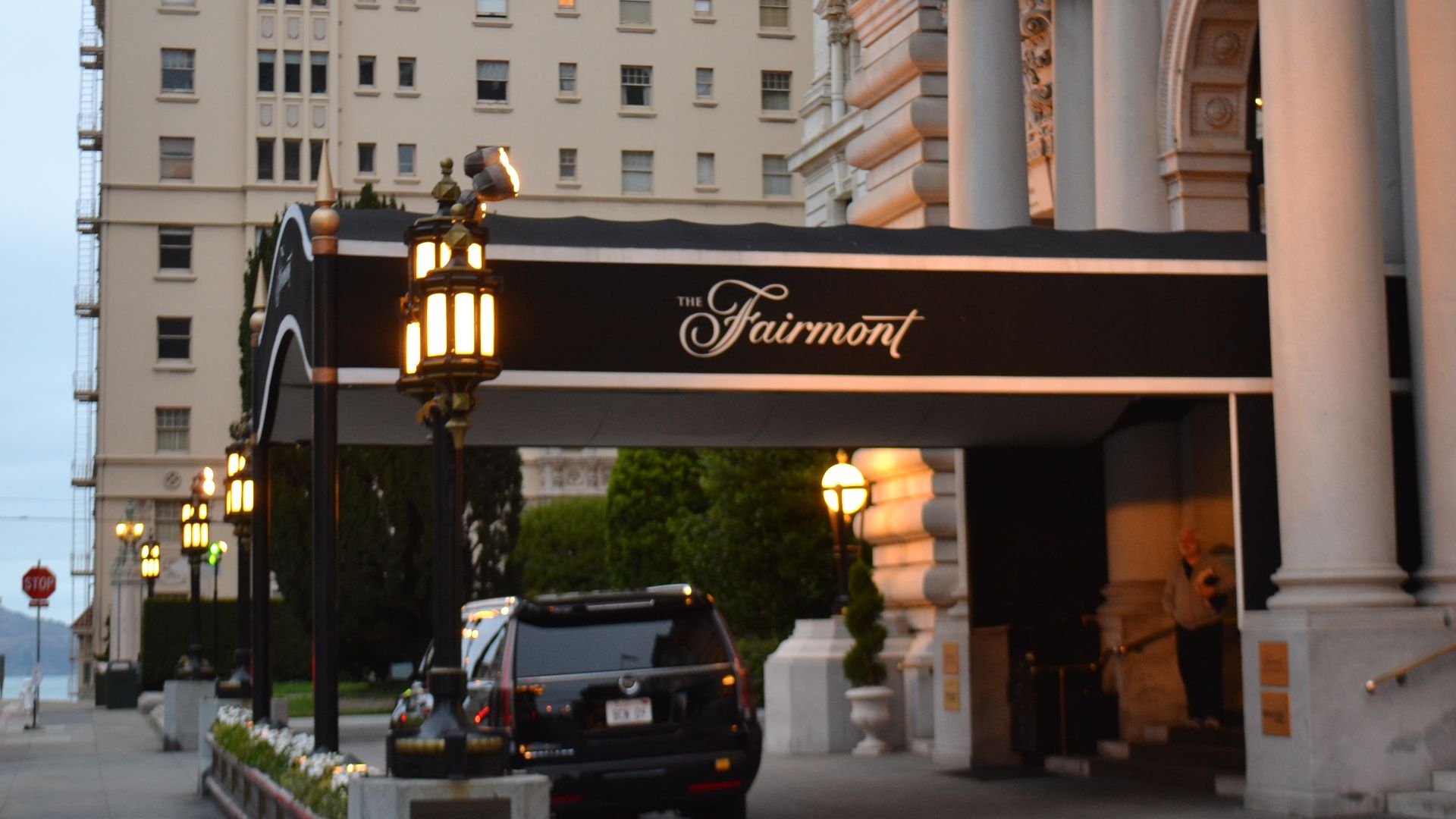 File:Fairmont hotel San Francisco.jpg