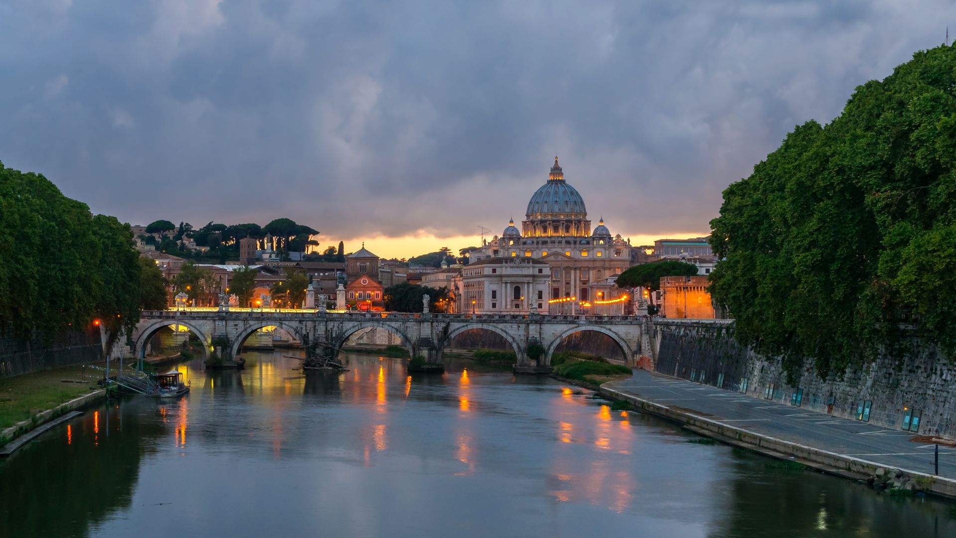 File:Sant'Angelo bridge, dusk, Rome, Italy.jpg