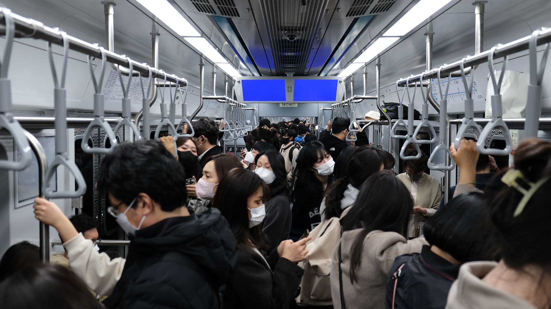 File:Seoul metro.jpg