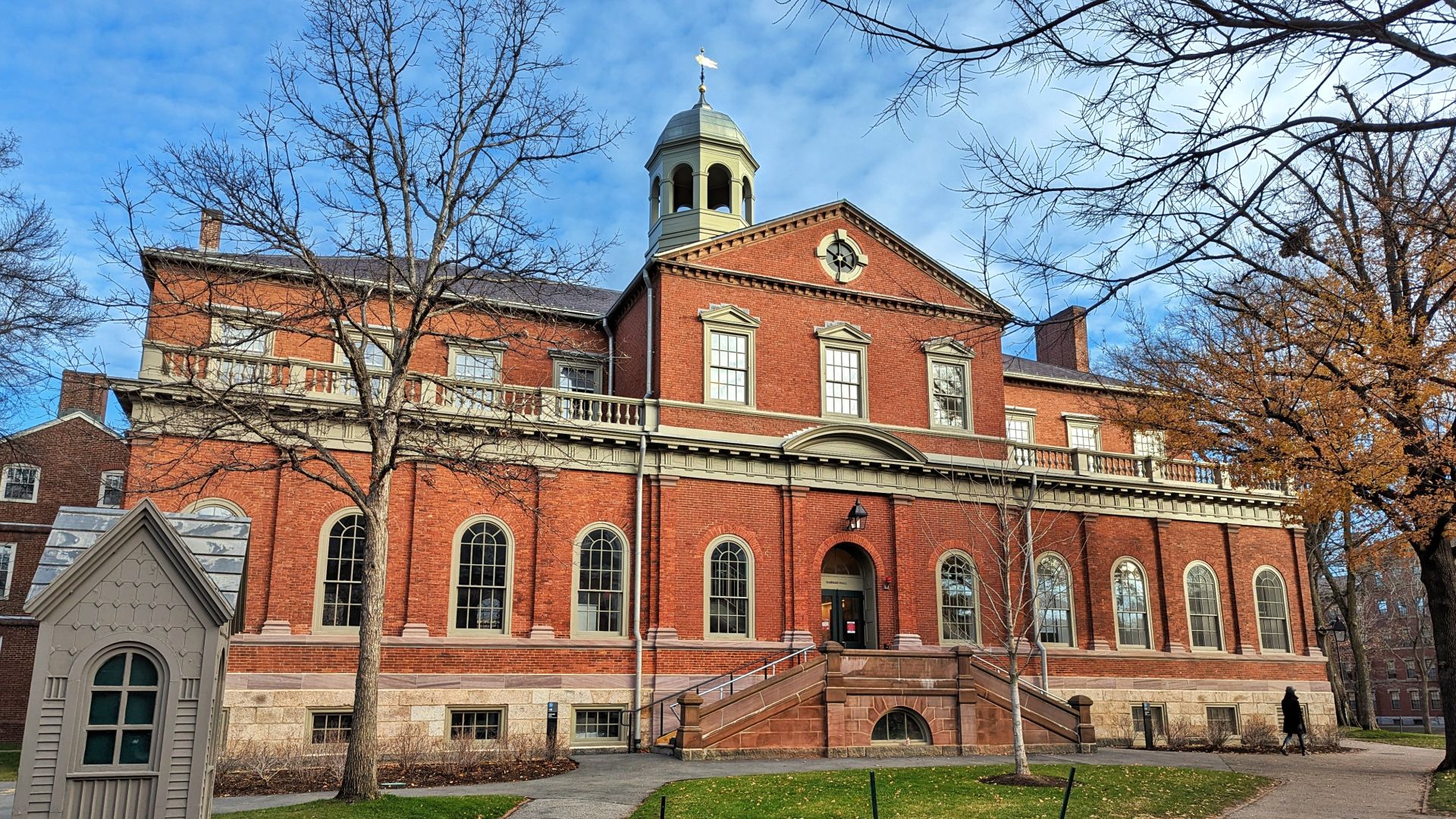 File:Harvard Hall - Harvard University.jpg