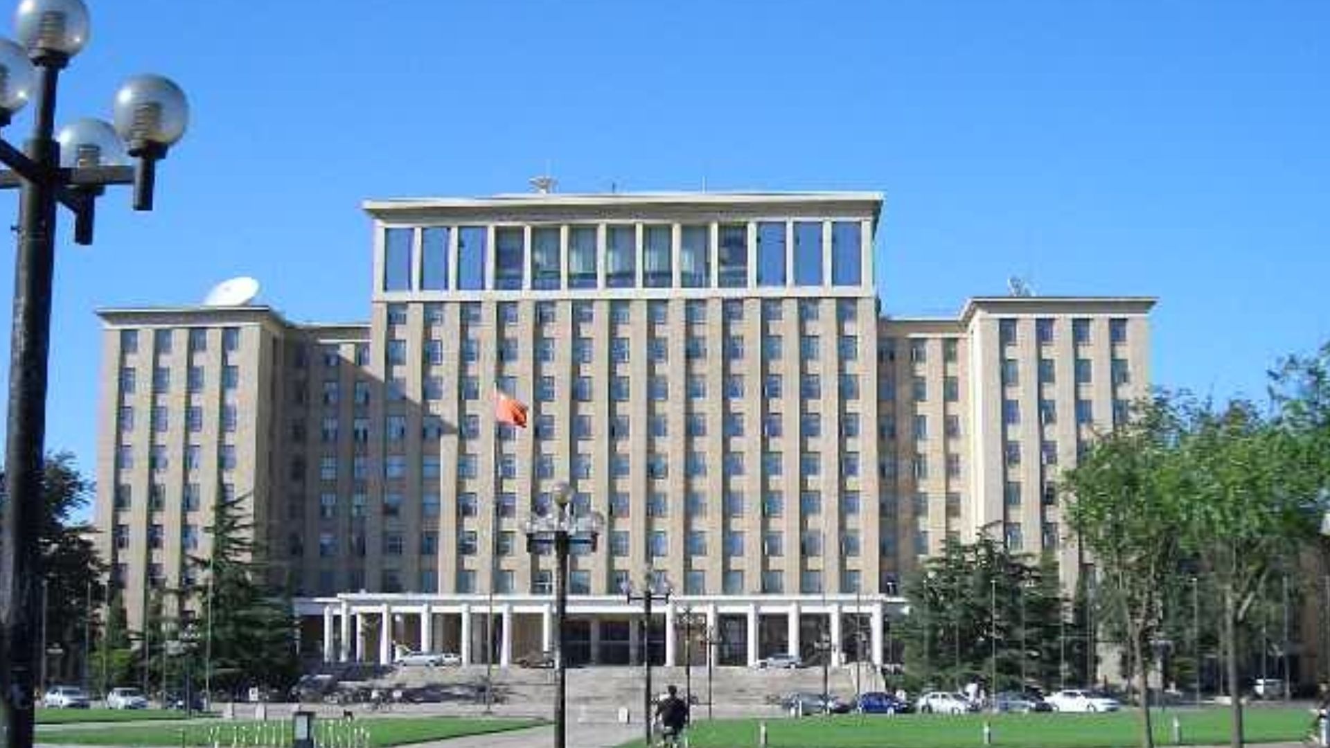 File:Tsinghua University - Square building.JPG