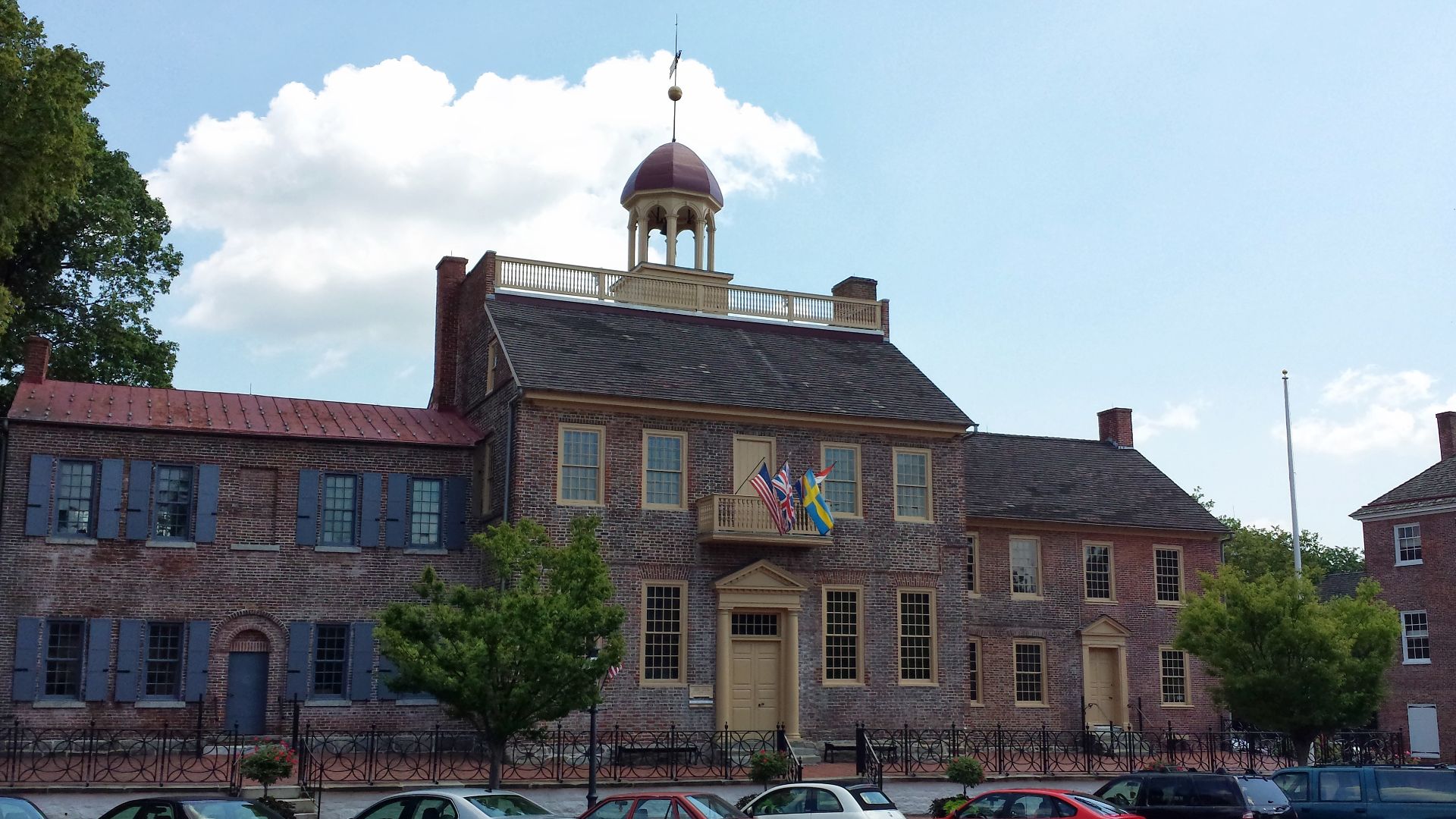 File:New Castle Court House Museum.jpg
