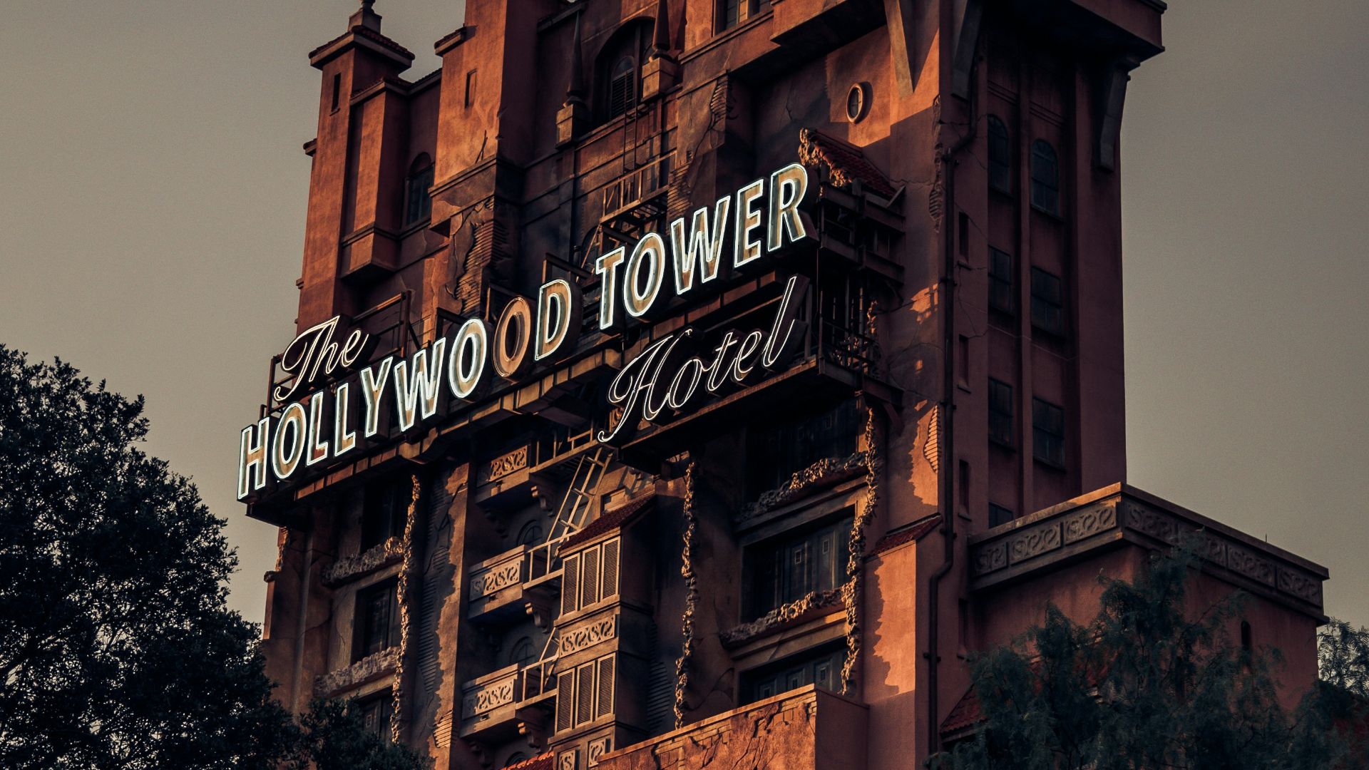 architectural photography of The Hollywood Tower Hotel