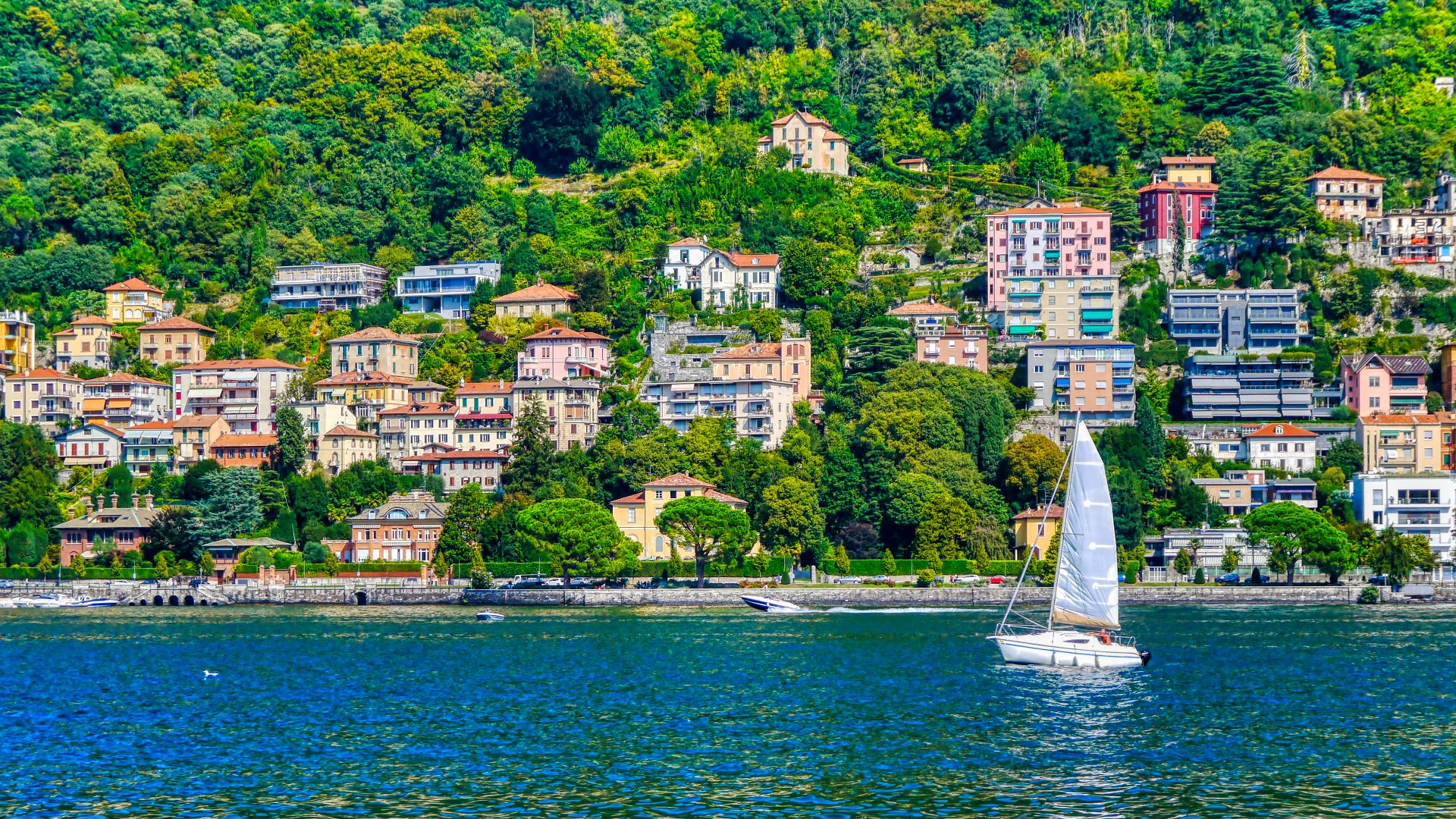 File:Como Vista sul Lago di Como & Sobborgi 03.jpg