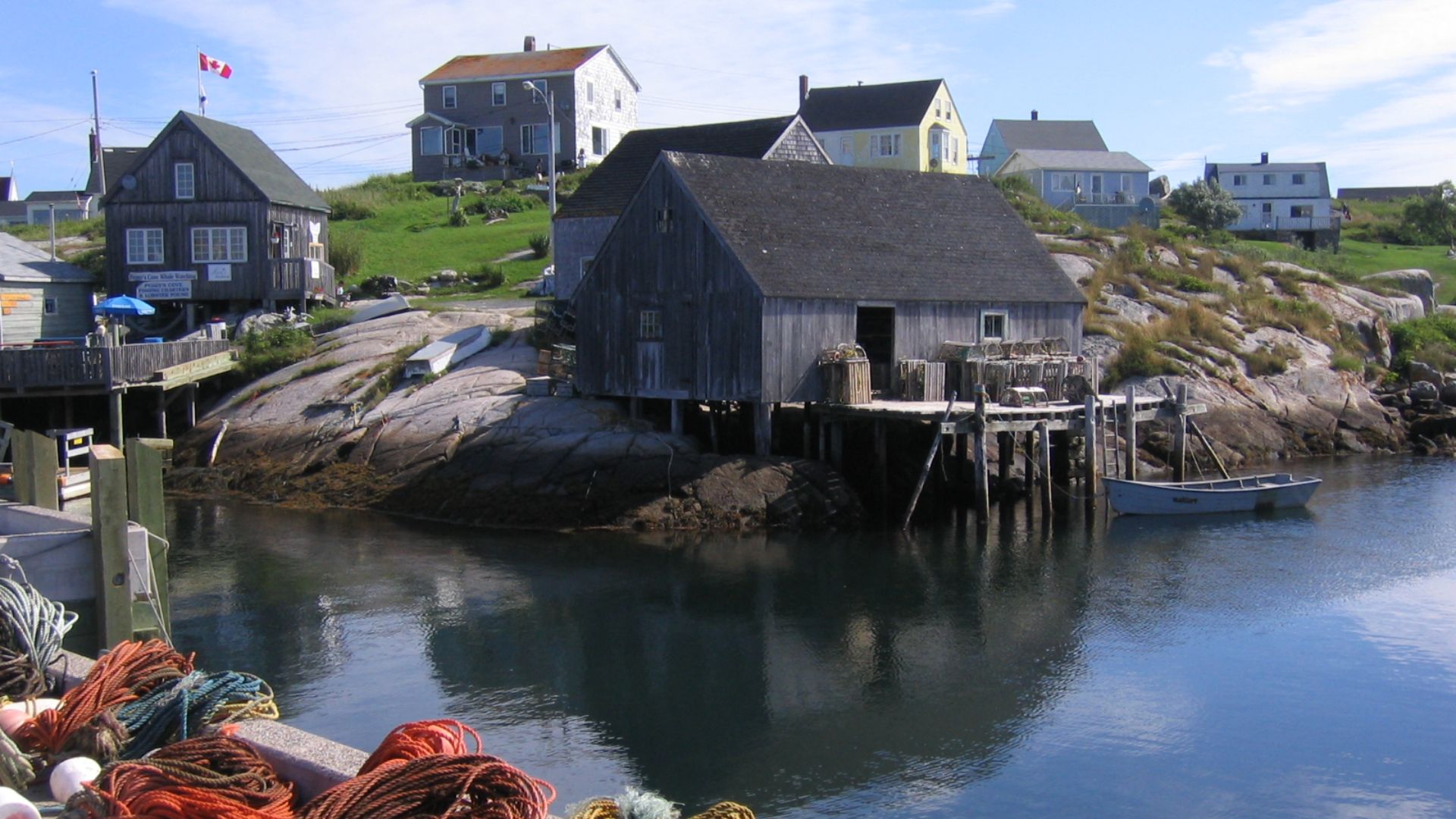File:Peggys Cove Harbour 01.jpg