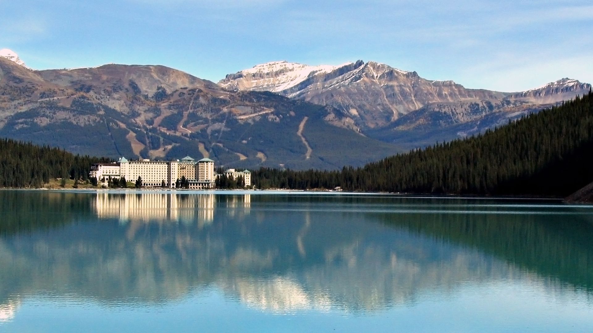 File:Lake Louise 17092005.jpg