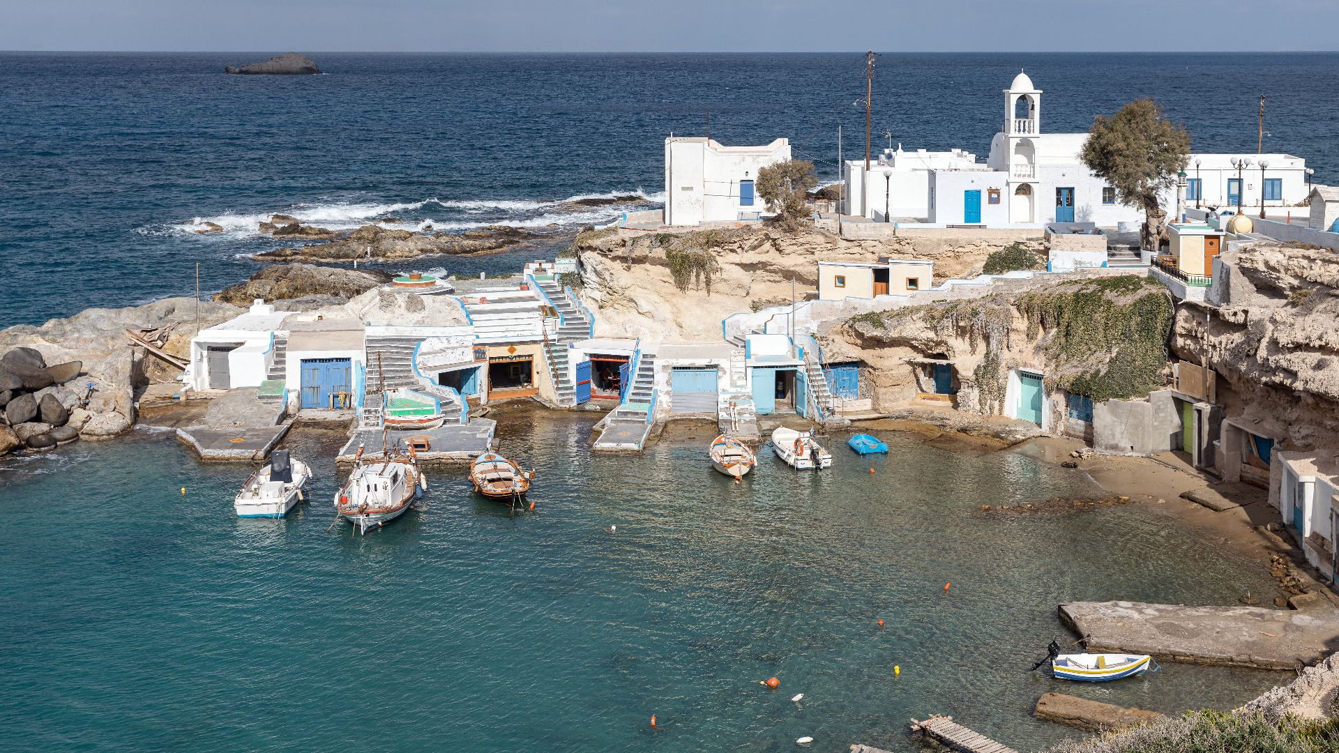 File:Mandrakia Μανδράκια Milos Μήλος 2021-11-12 2402.jpg