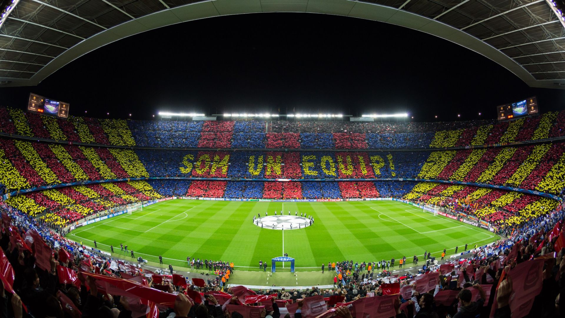 File:El Camp Nou en un partido de la Uefa Champions League.jpg