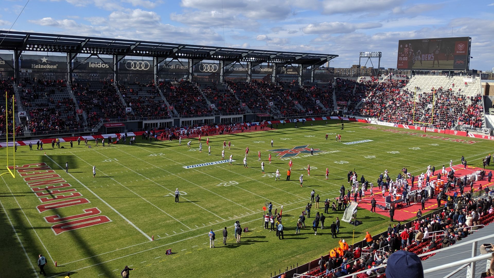 File:DC Defenders kickoff against the Seattle Dragons at Audi Field.jpg