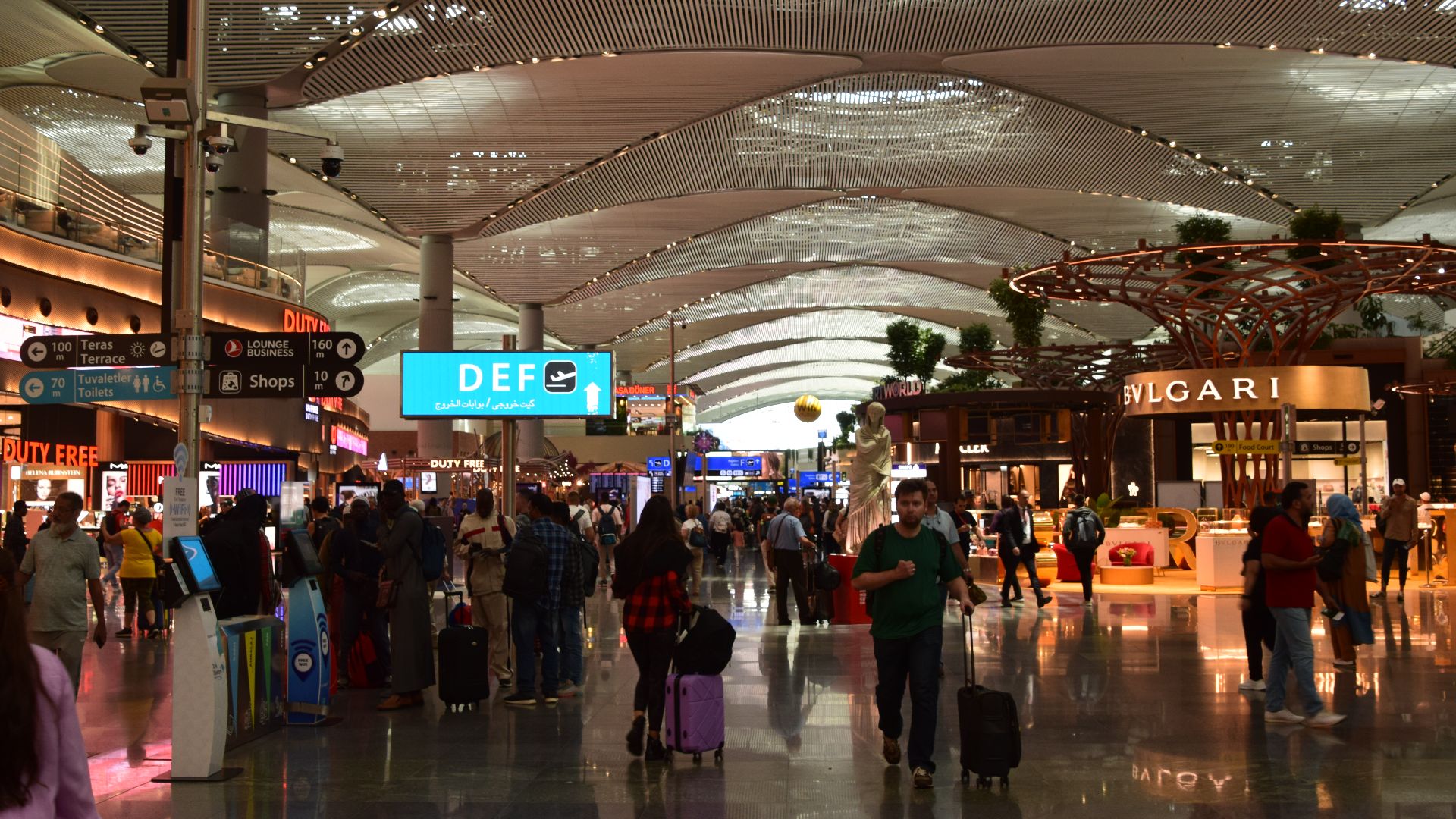 File:20230616 085Istanbul airport.jpg