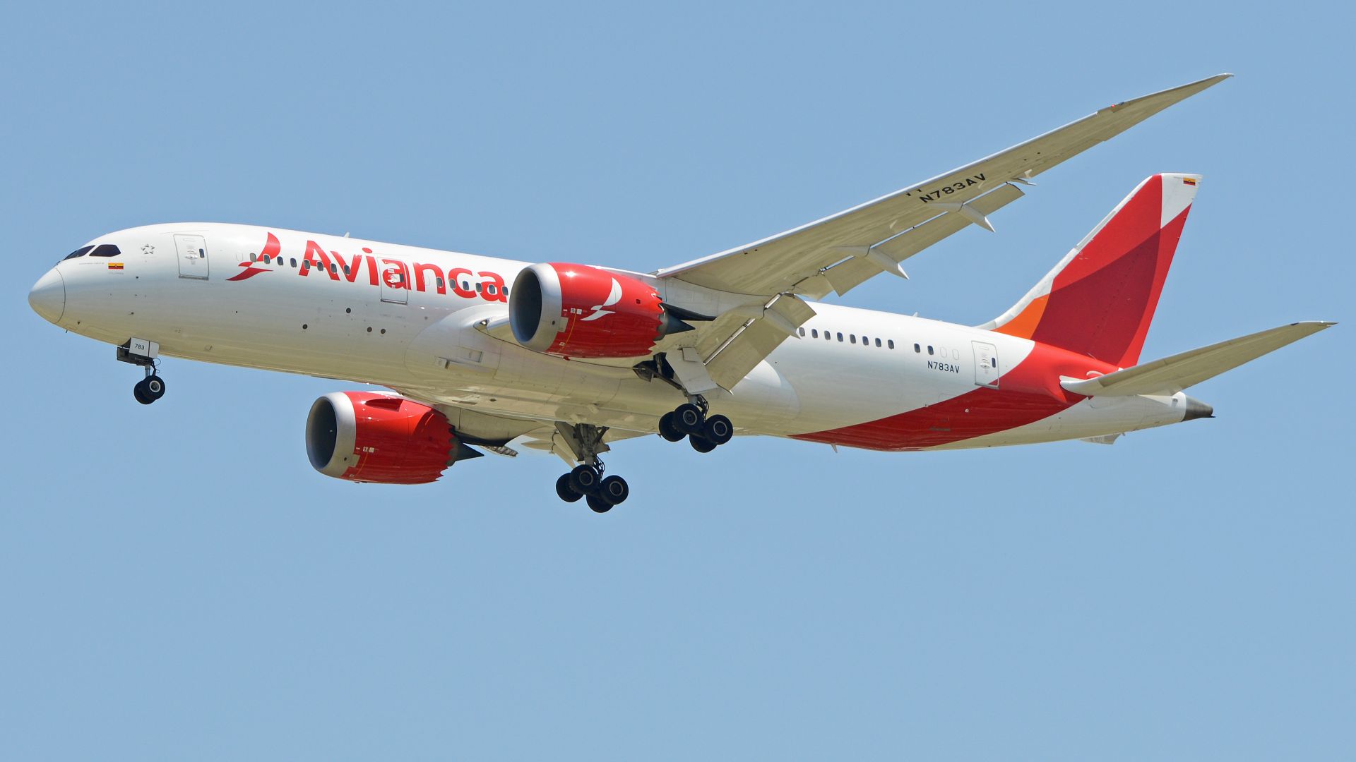 File:Boeing 787-8 ‘N783AV’ Avianca (26953627630).jpg