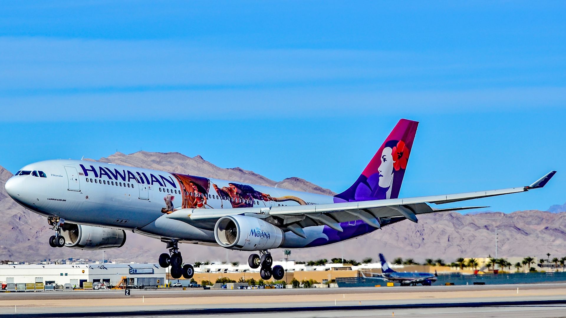 File:N392HA Hawaiian Airlines 2013 Airbus A330-243 - cn 1404