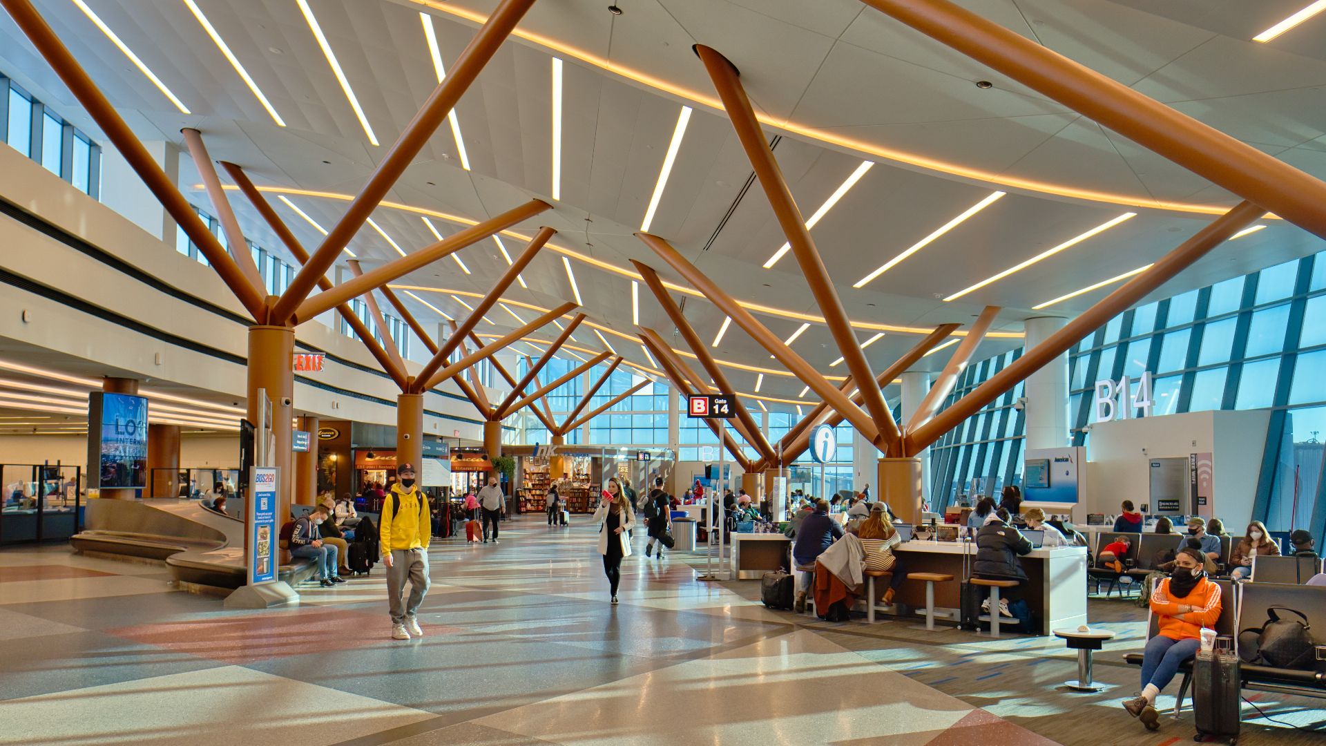 File:Concourse in the Boston Logan International Airport.jpg