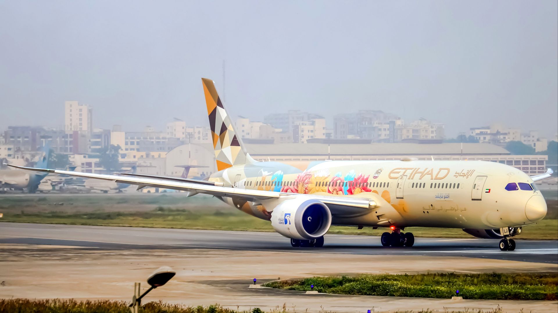File:Etihad Airways A6-BLJ (Boeing 787 - MSN 39657).jpg