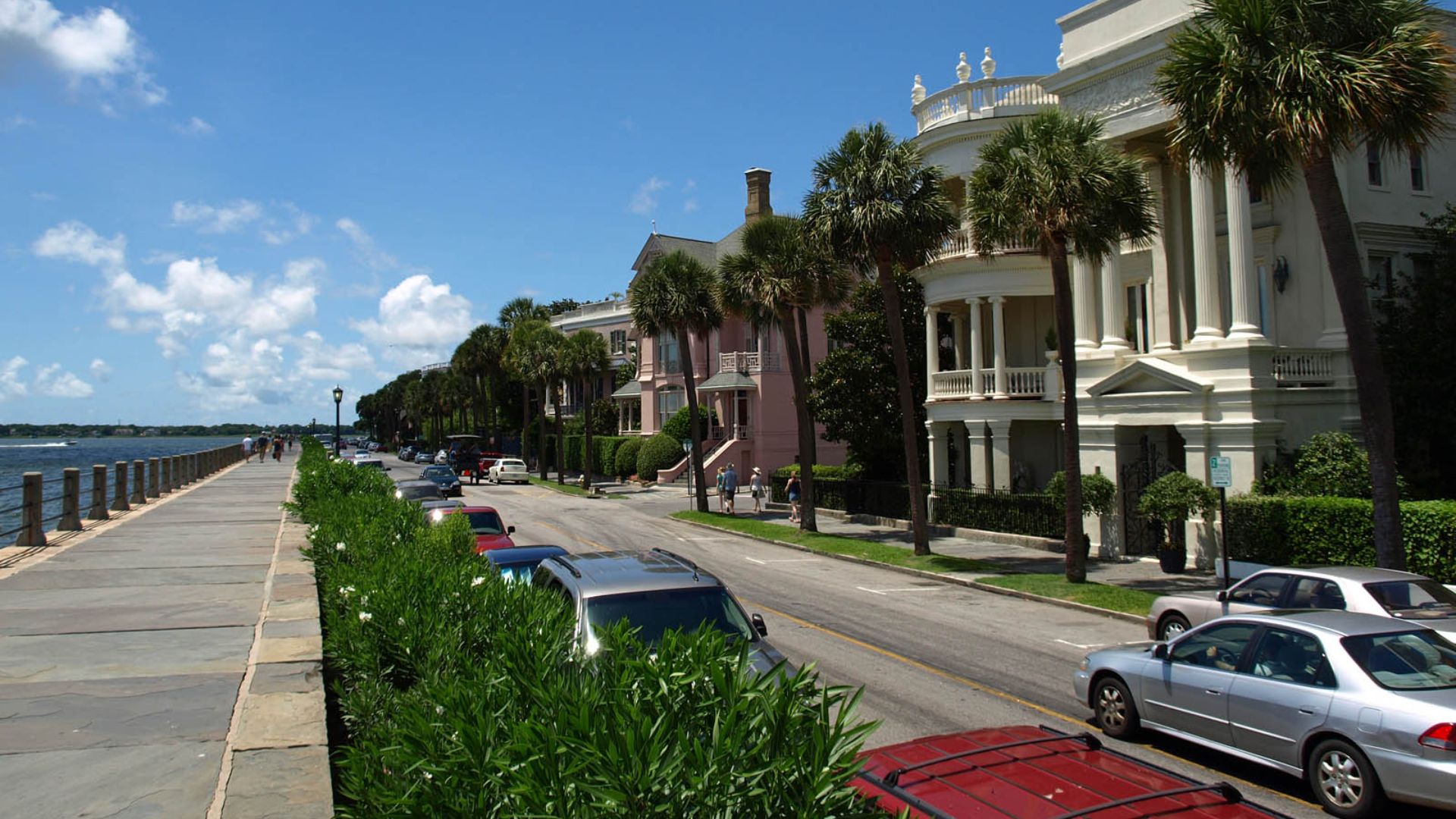 File:East Battery Street Charleston Aug2010.jpg