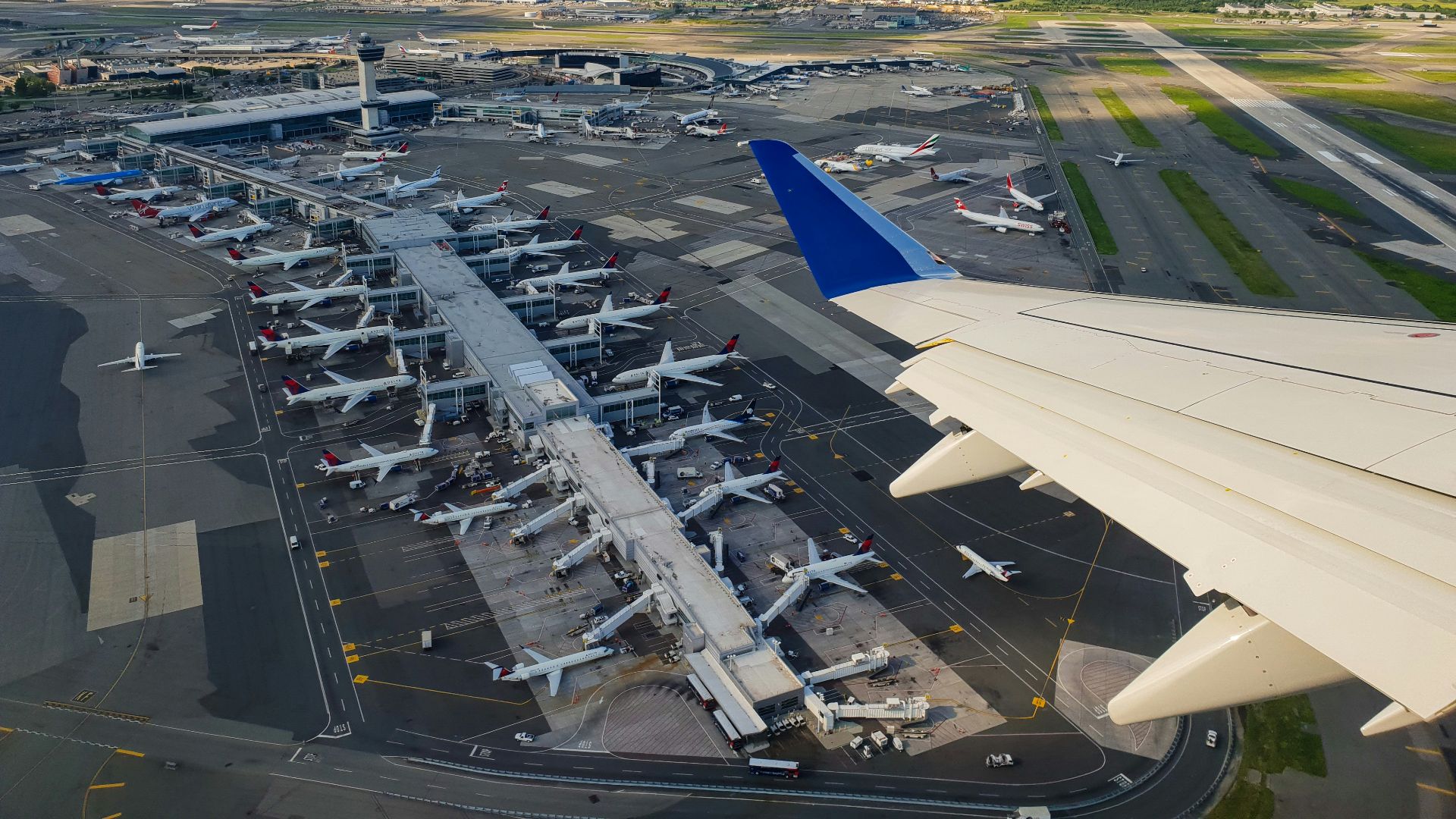 aerial view photography of airport