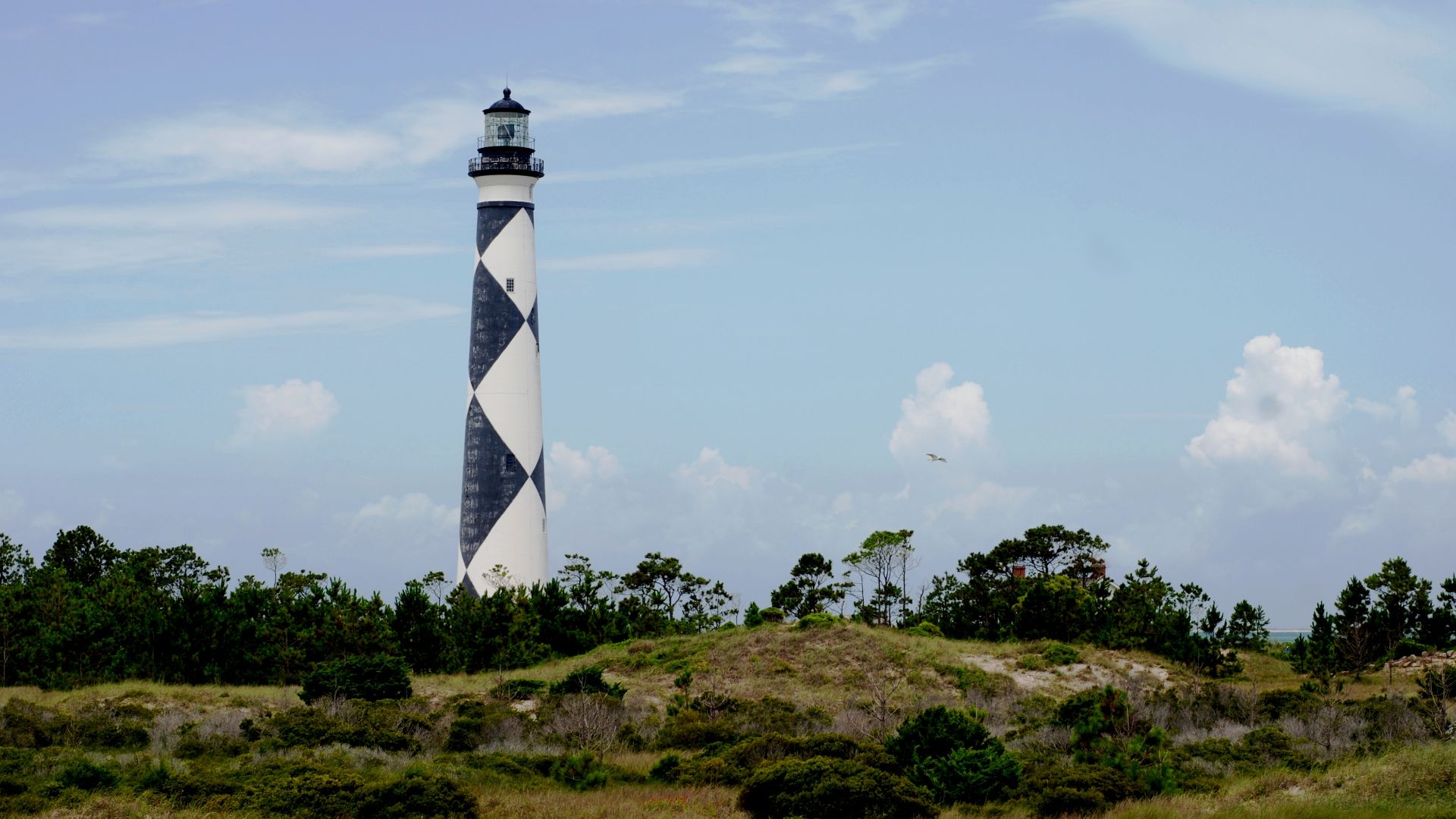 File:Cape Lookout Lighthouse - 2013-06 - 07.JPG