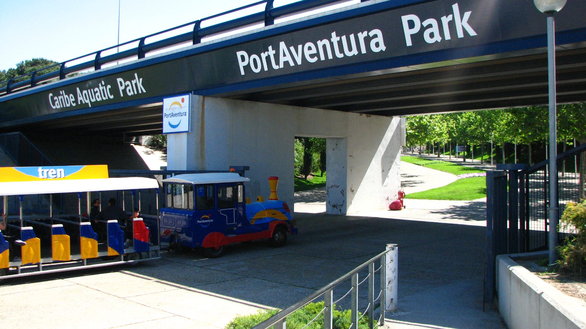 File:PortAventura Park 001.jpg