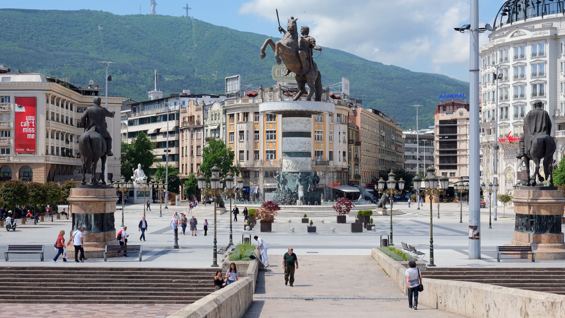 File:Stone Bridge Skopje 4.jpg