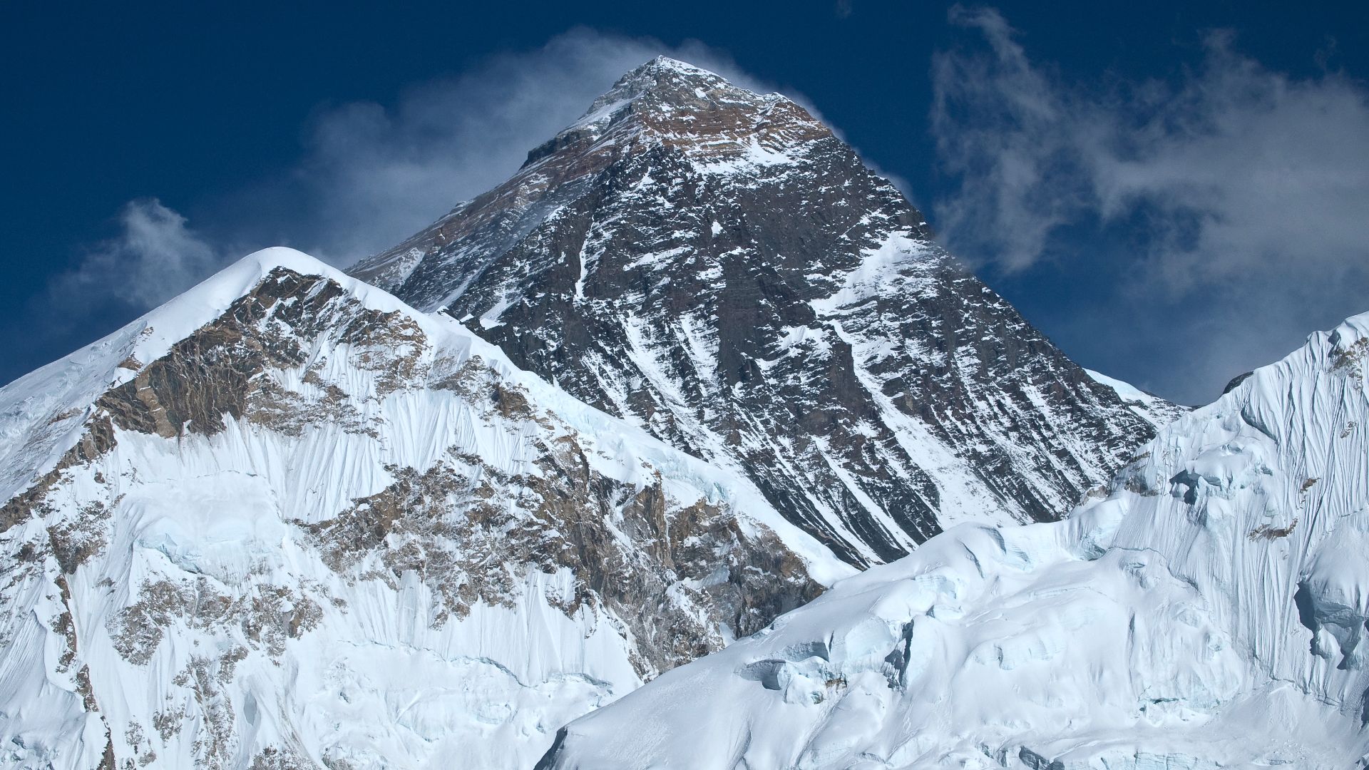File:Everest, Himalayas.jpg