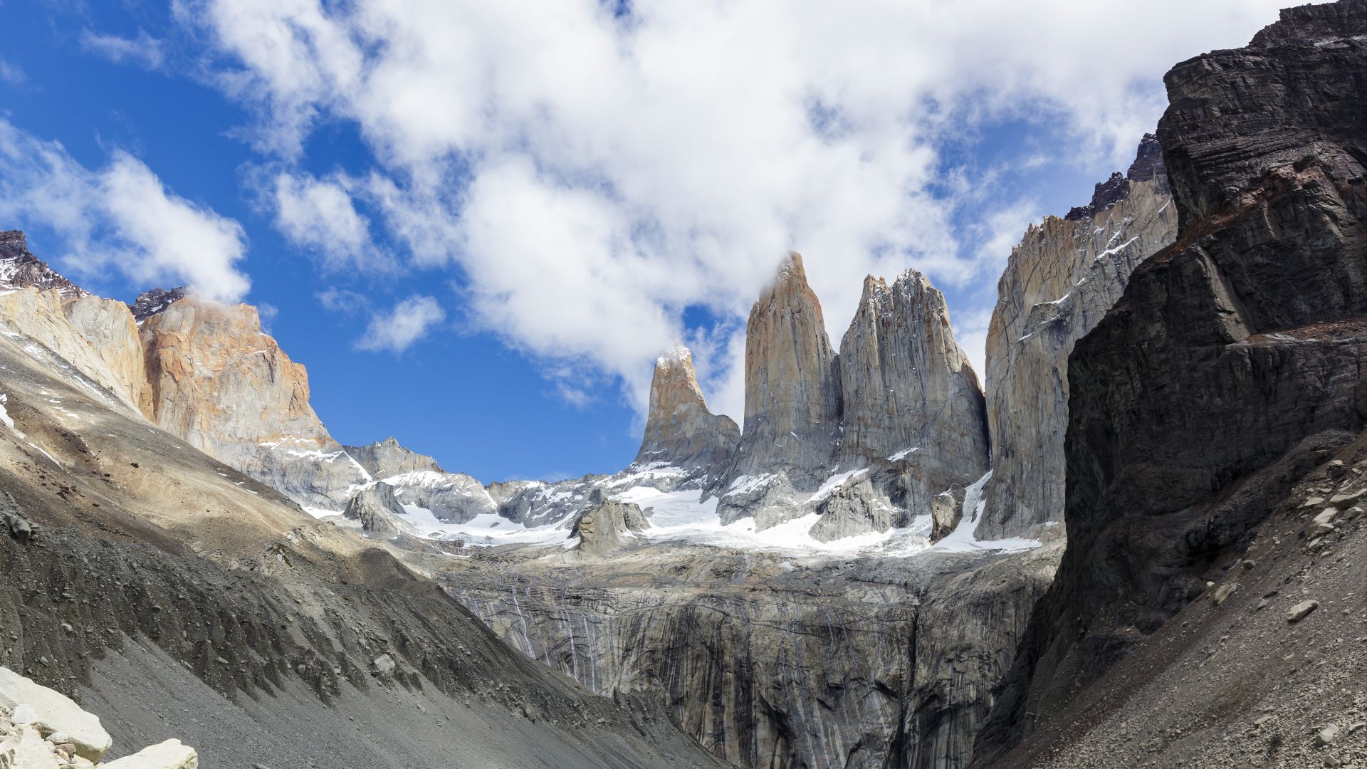 File:Towers of Paine - Torres del Paine National Park 13.jpg
