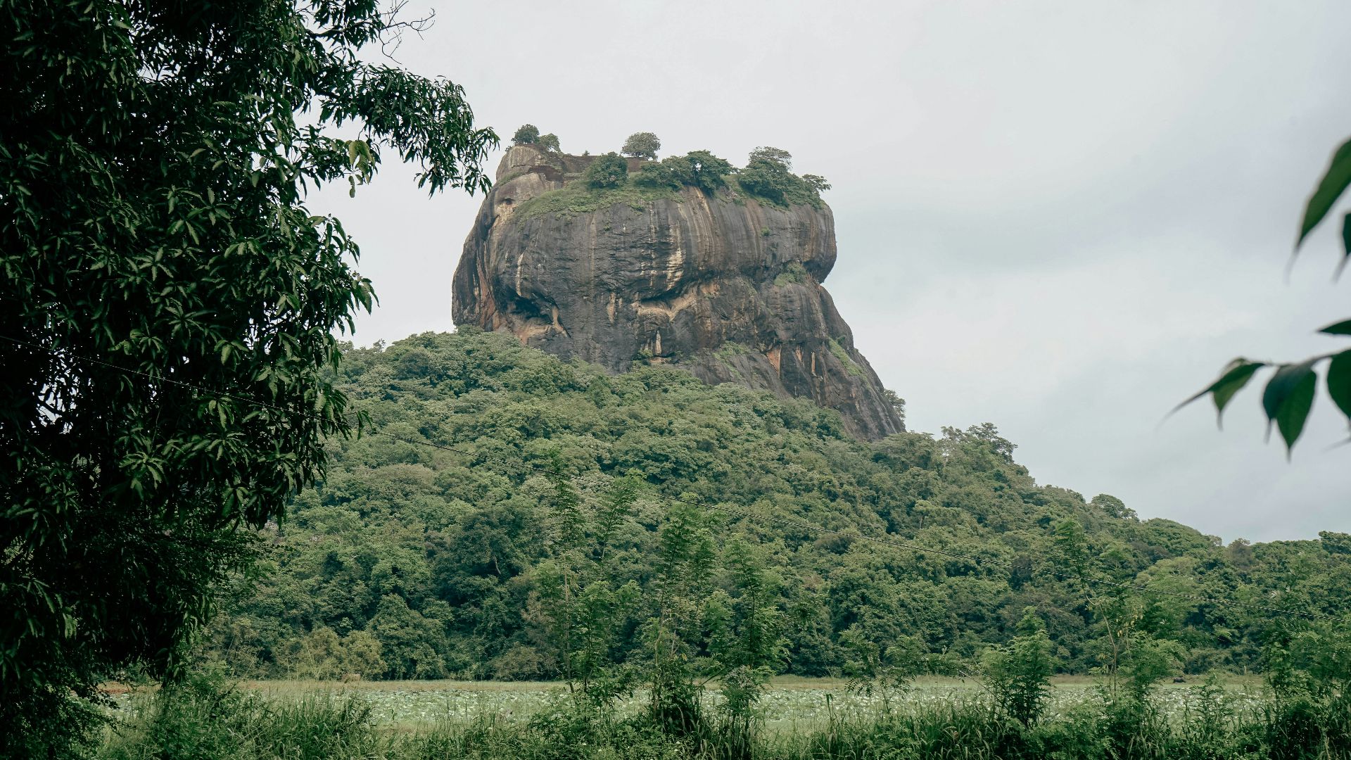 Mirror Rocks Asia 20 Of The Most Stunning Landmarks Found In Asia To Visit - RoughMaps