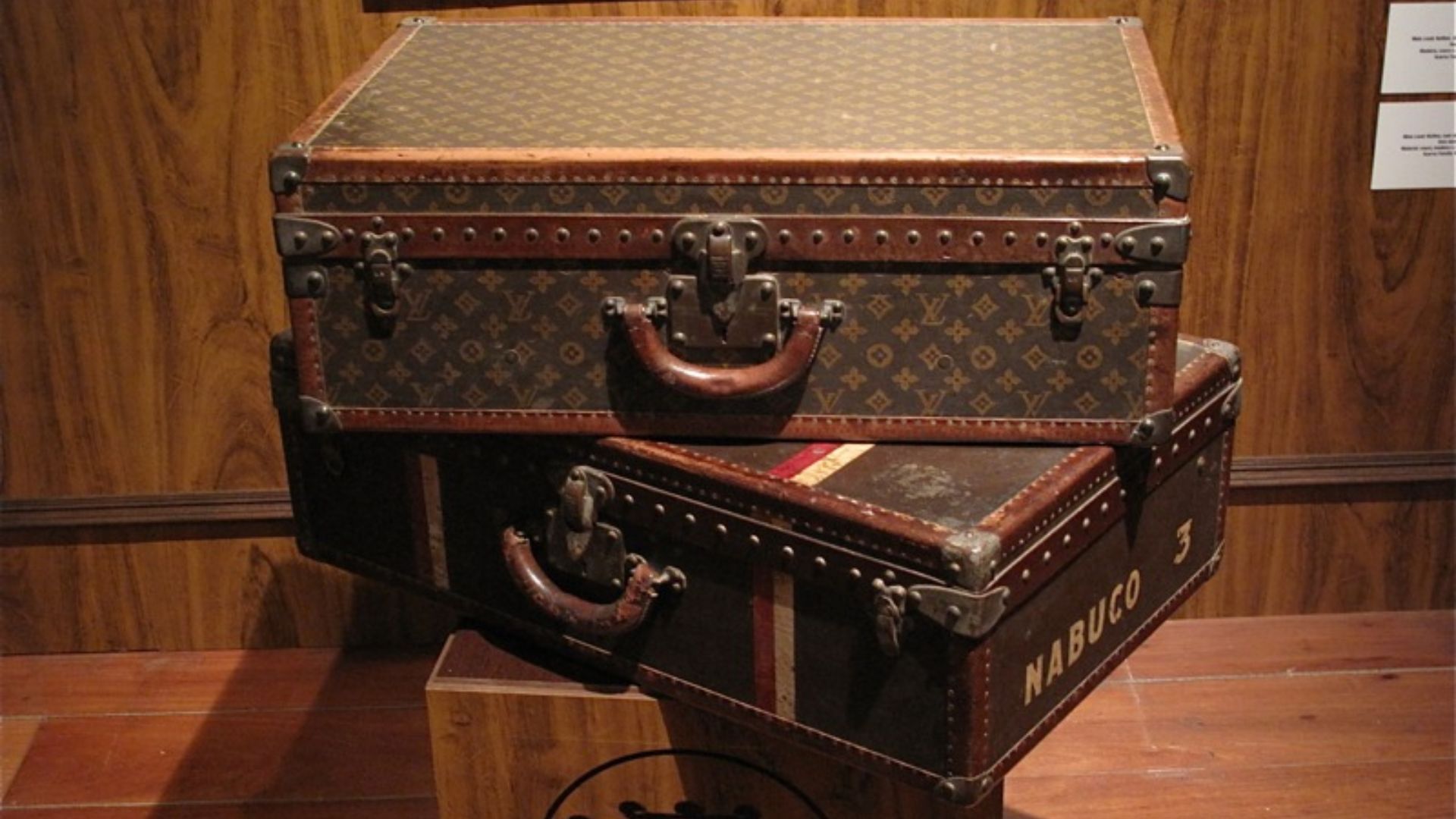 File:Louis Vuitton Malletier Paris Historical Suitcases.jpg