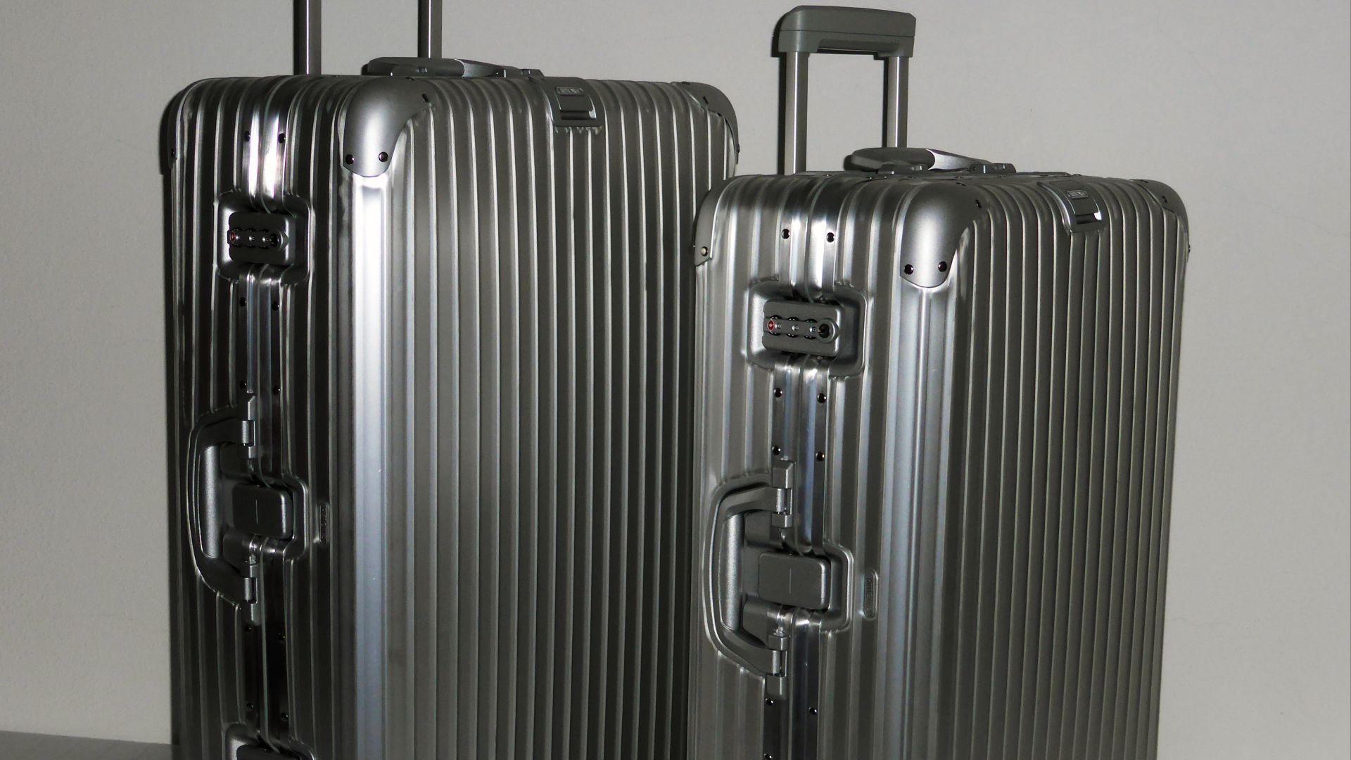 File:Rimowa Koffer-Set Topas-Serie.jpg