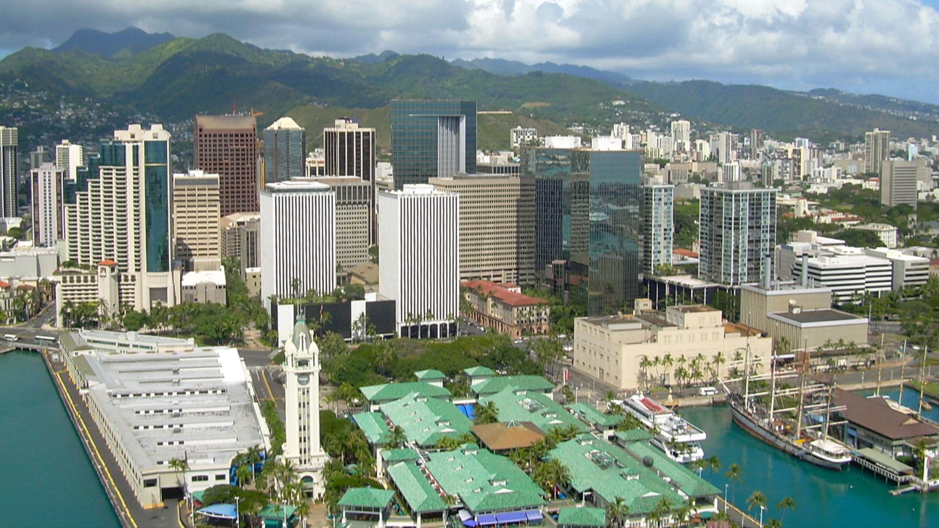 File:Honolulu01 (cropped).JPG