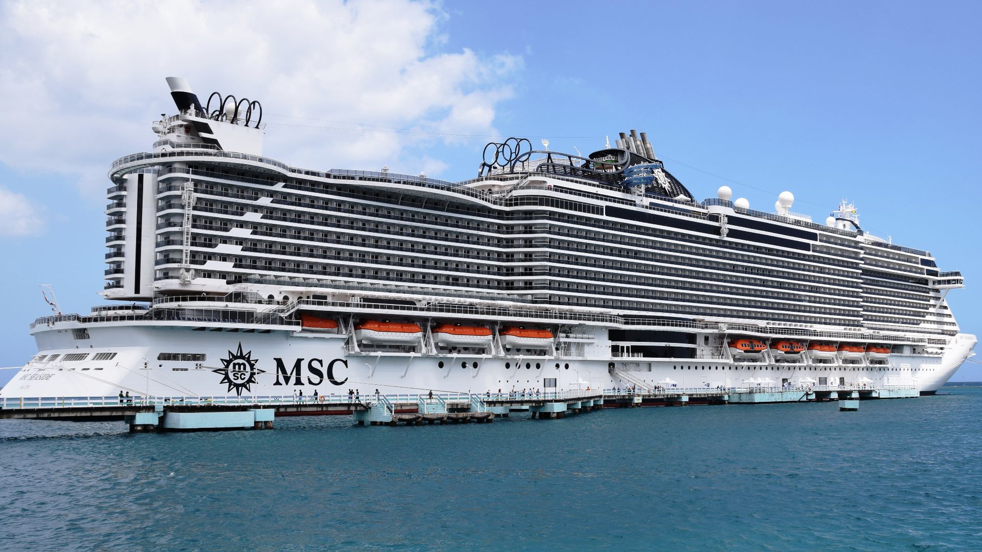 File:MSC Seaside 01 (cropped).jpg