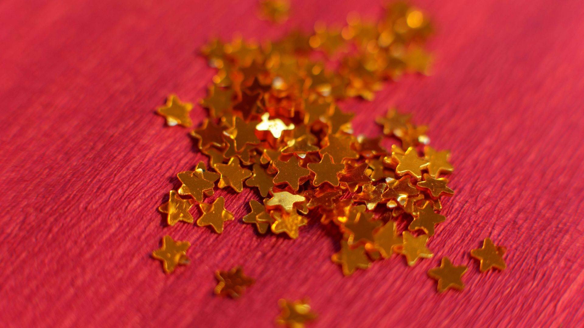 yellow and red star shaped candies