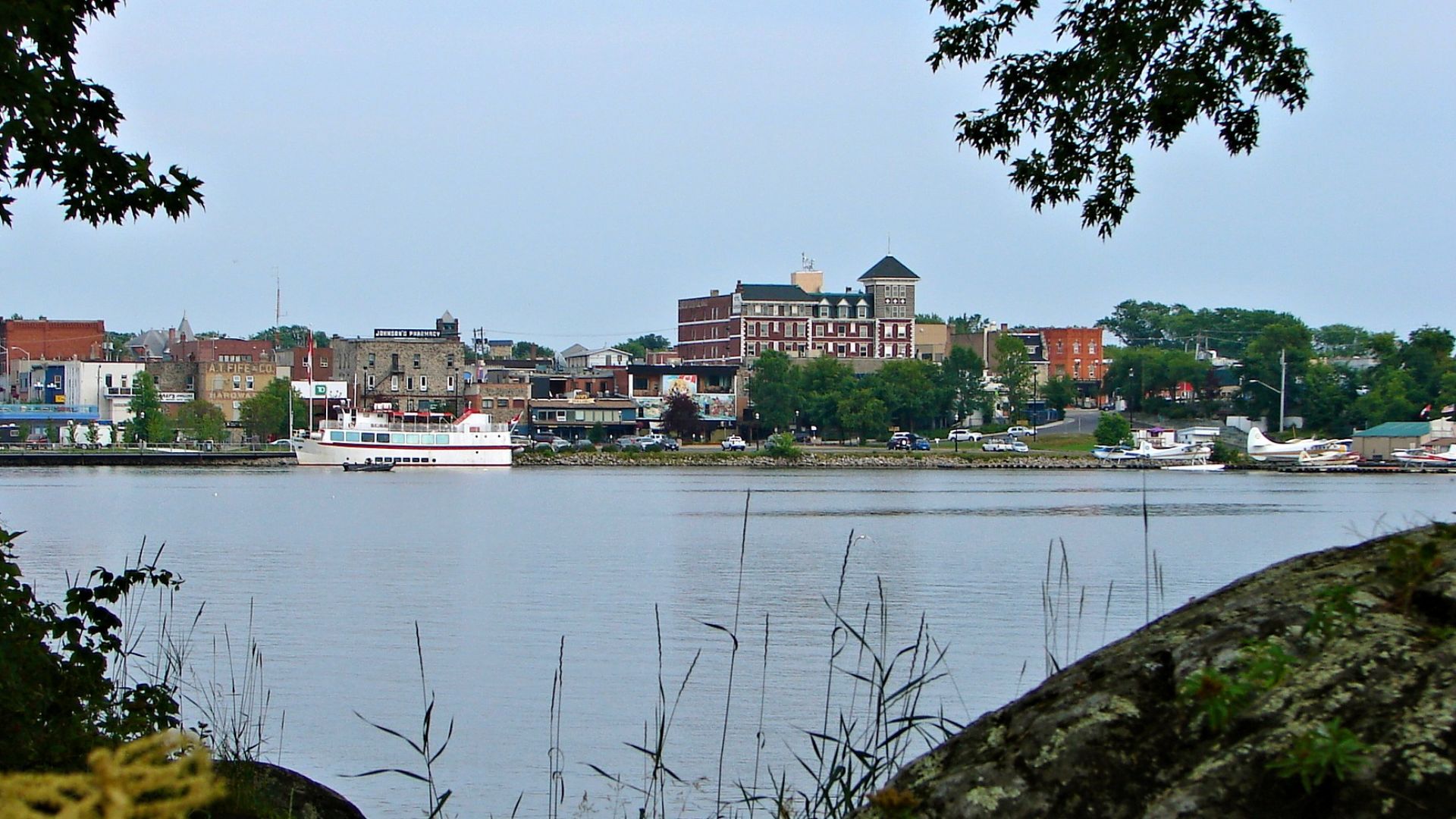 File:Kenora ON skyline.JPG
