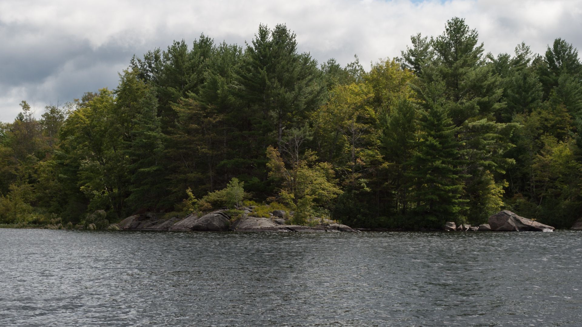 File:Kawartha (9775603485).jpg