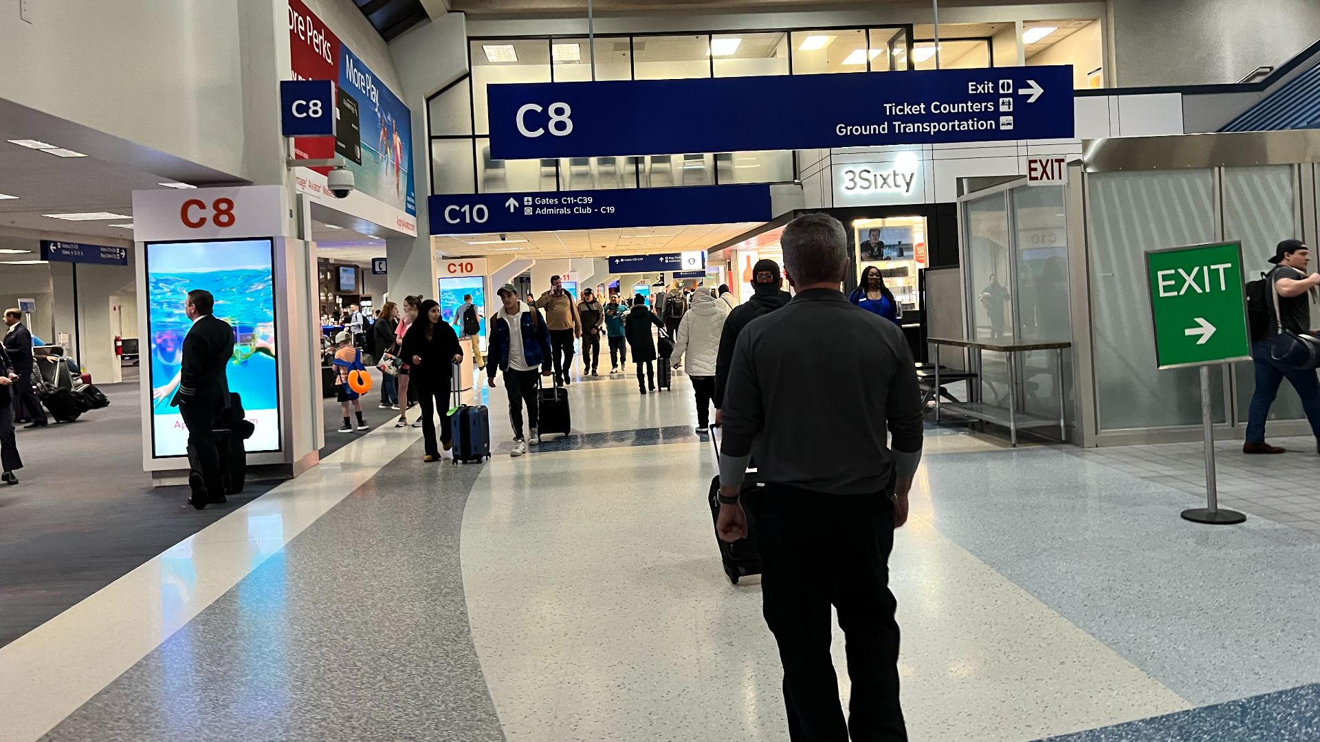 File:KDFW (1) 07.jpg