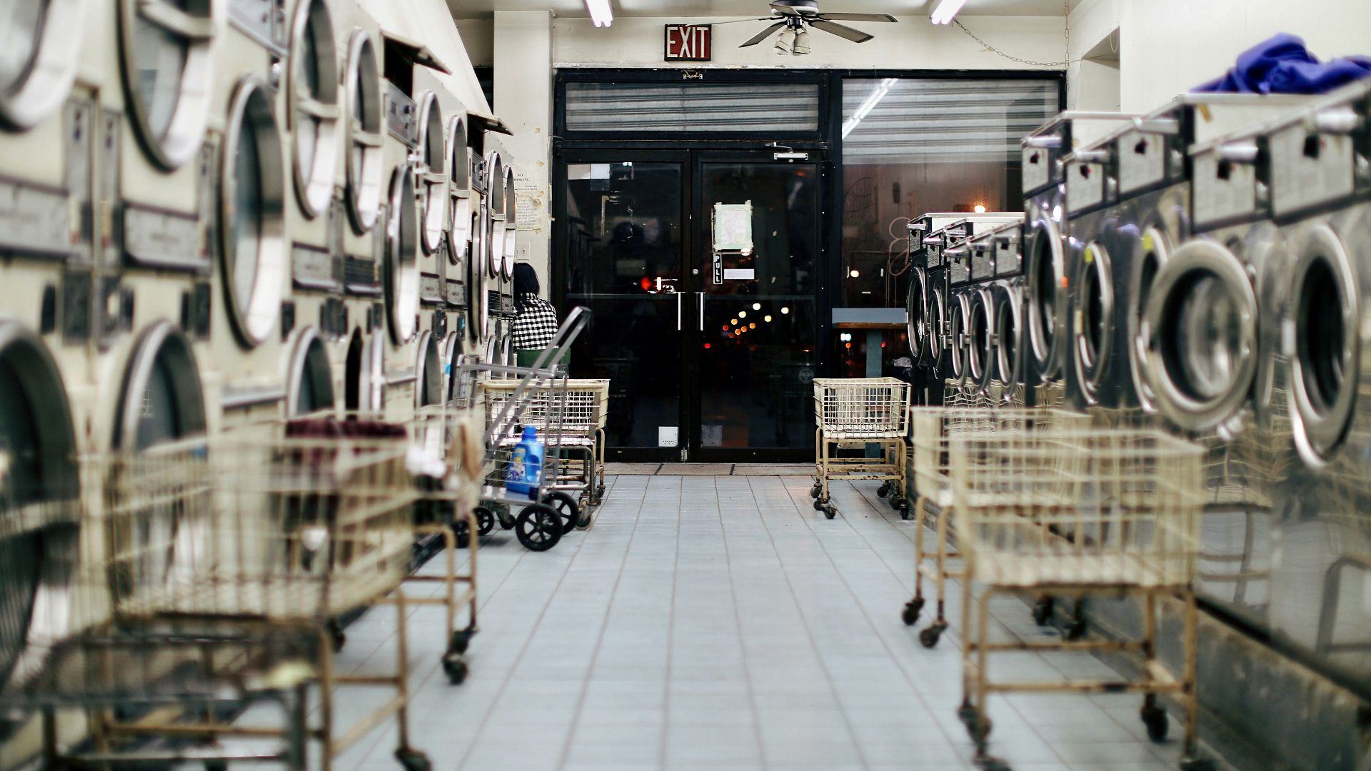 photo of empty laundy shop