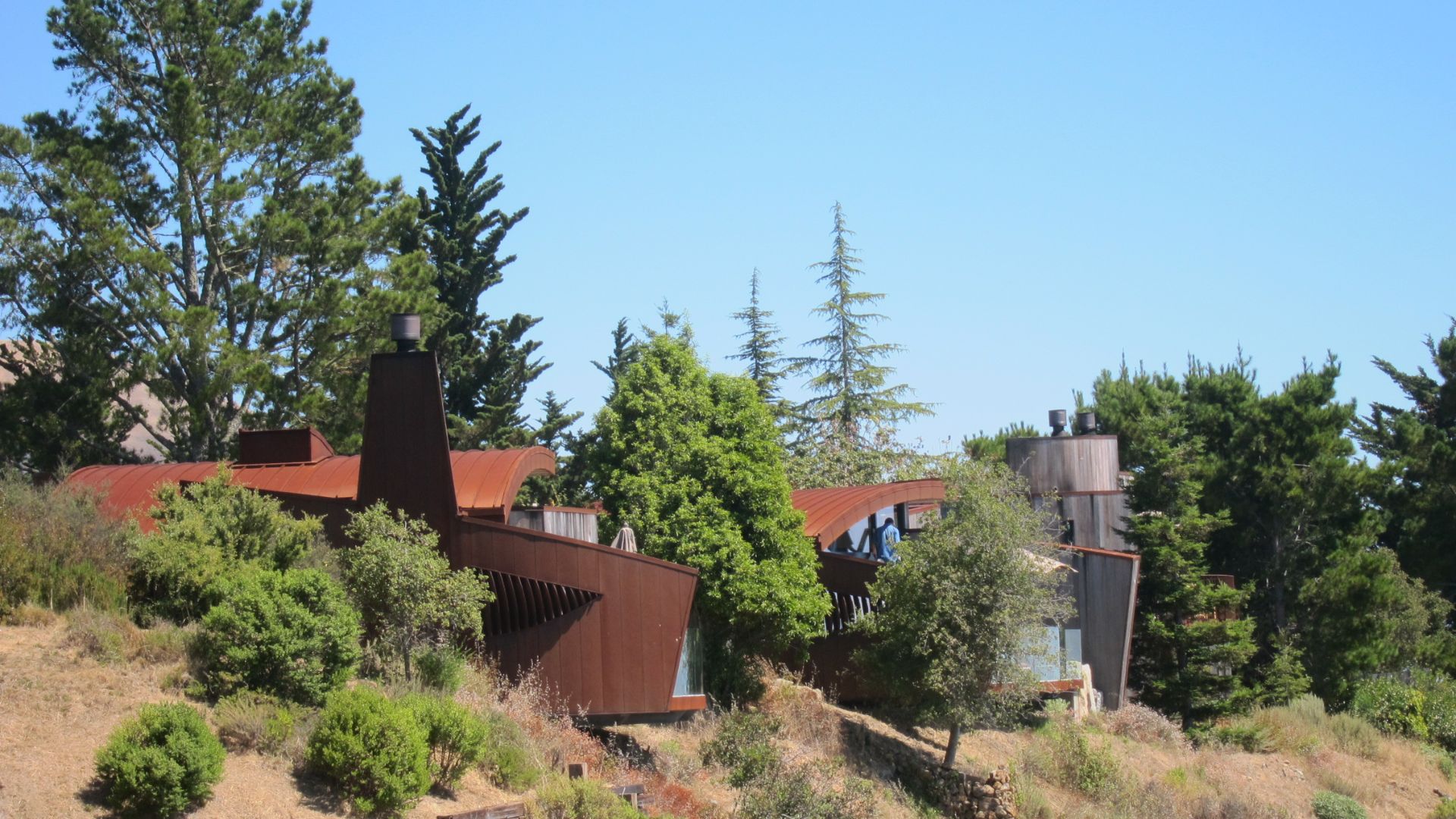 File:Post Ranch Inn, Big Sur.jpg