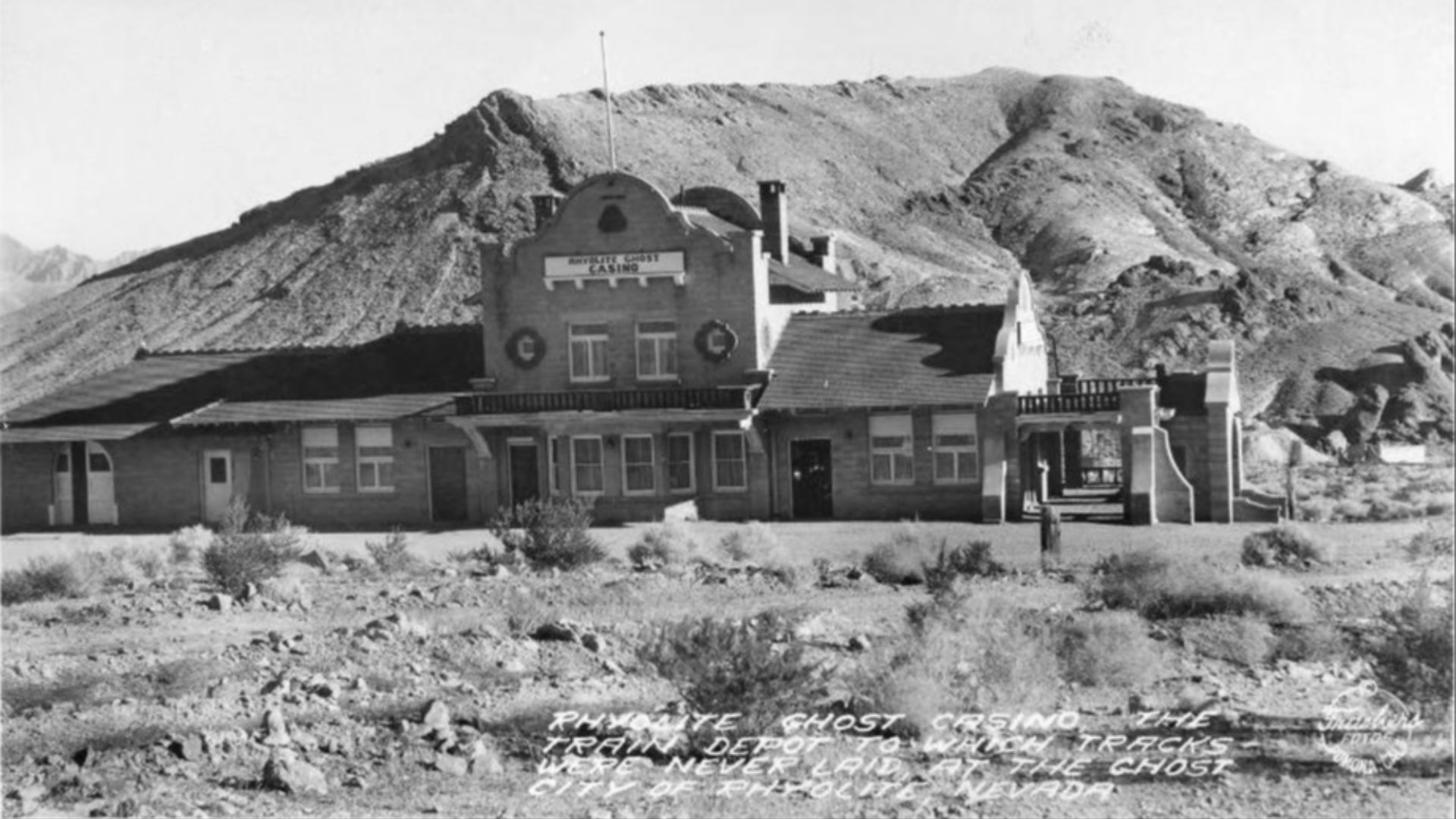File:Rhyolite depot postcard.jpg