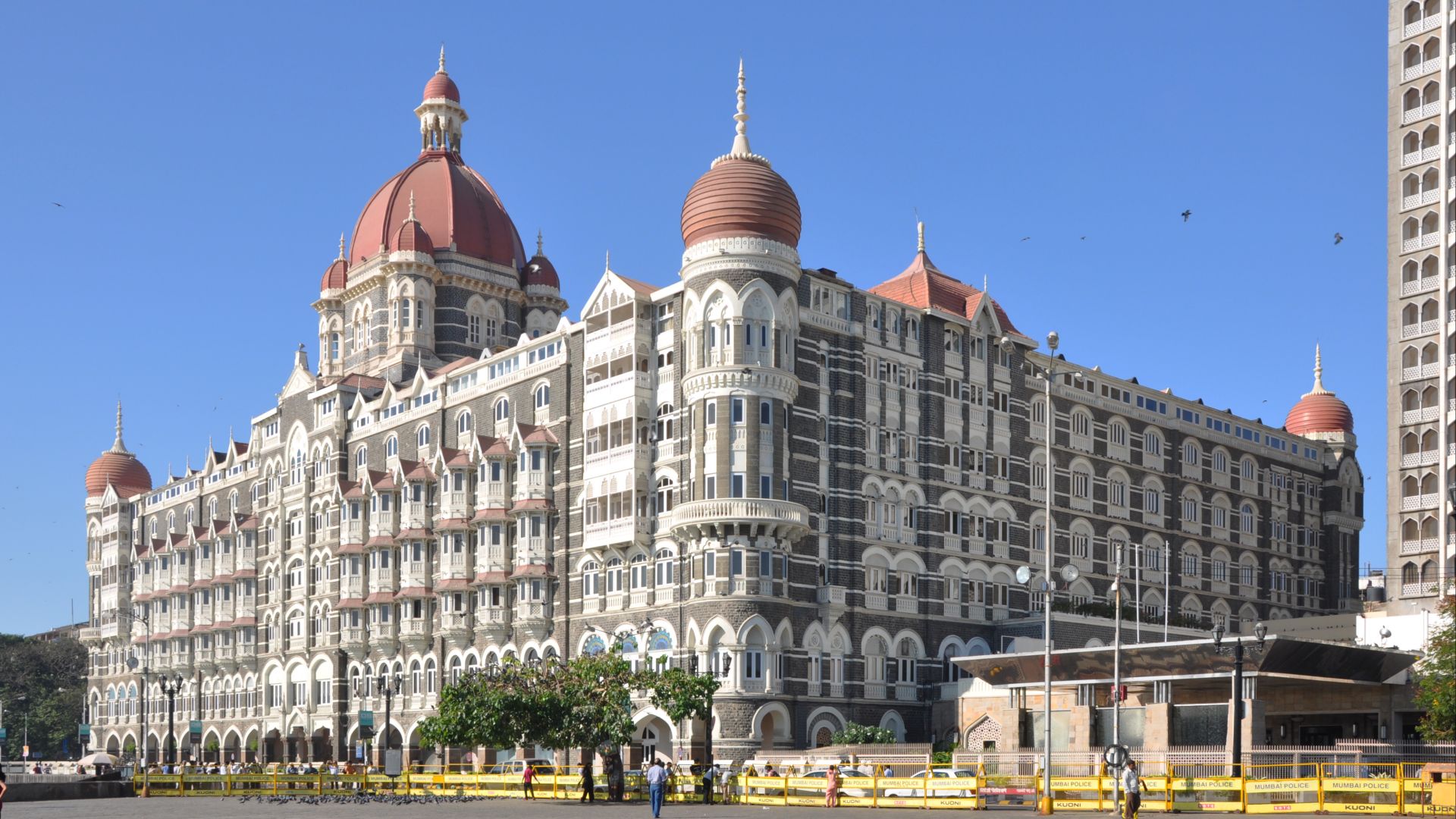 File:Taj Mahal Palace Hotel.jpg